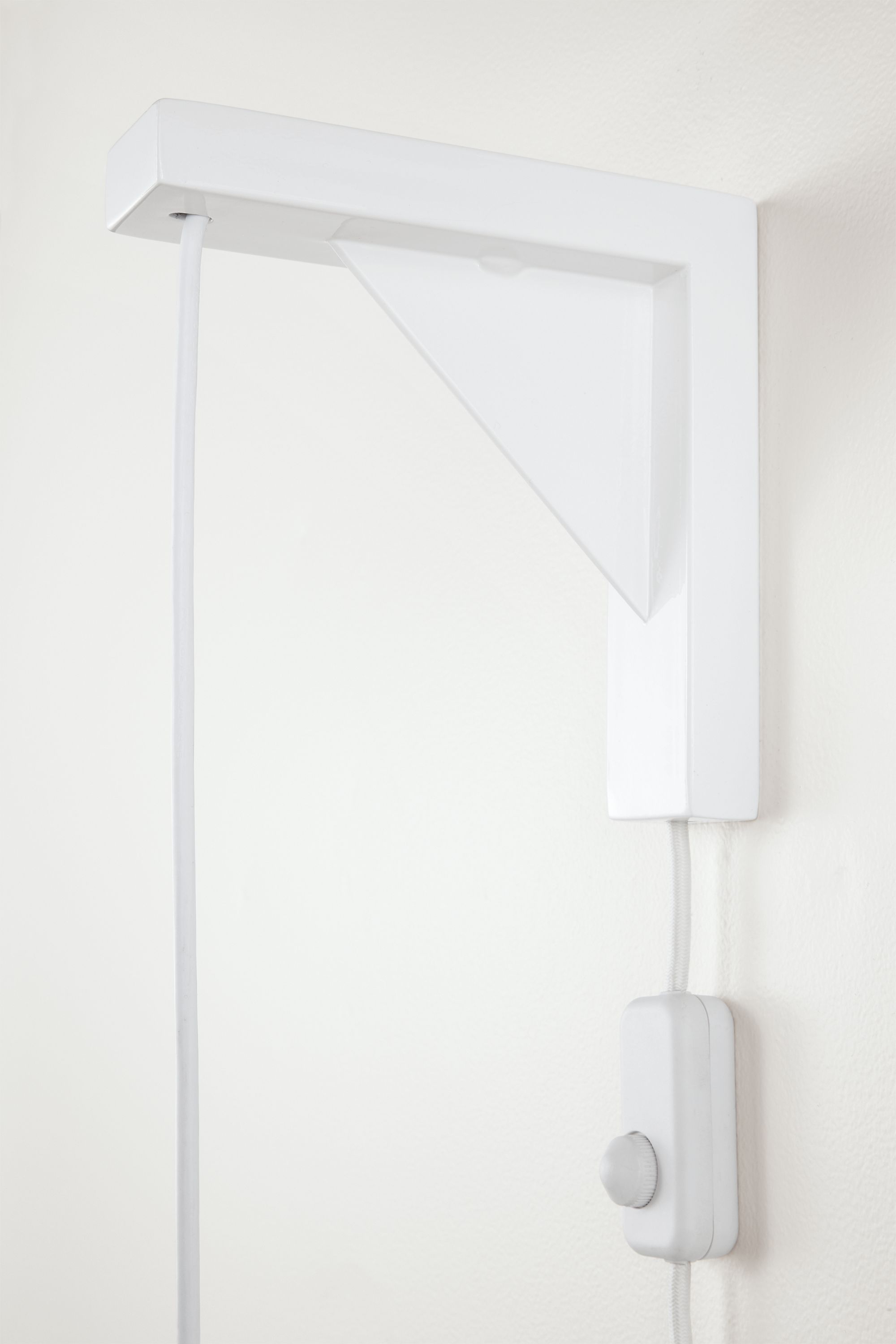 Tandem Wall Mount for Pendant Light