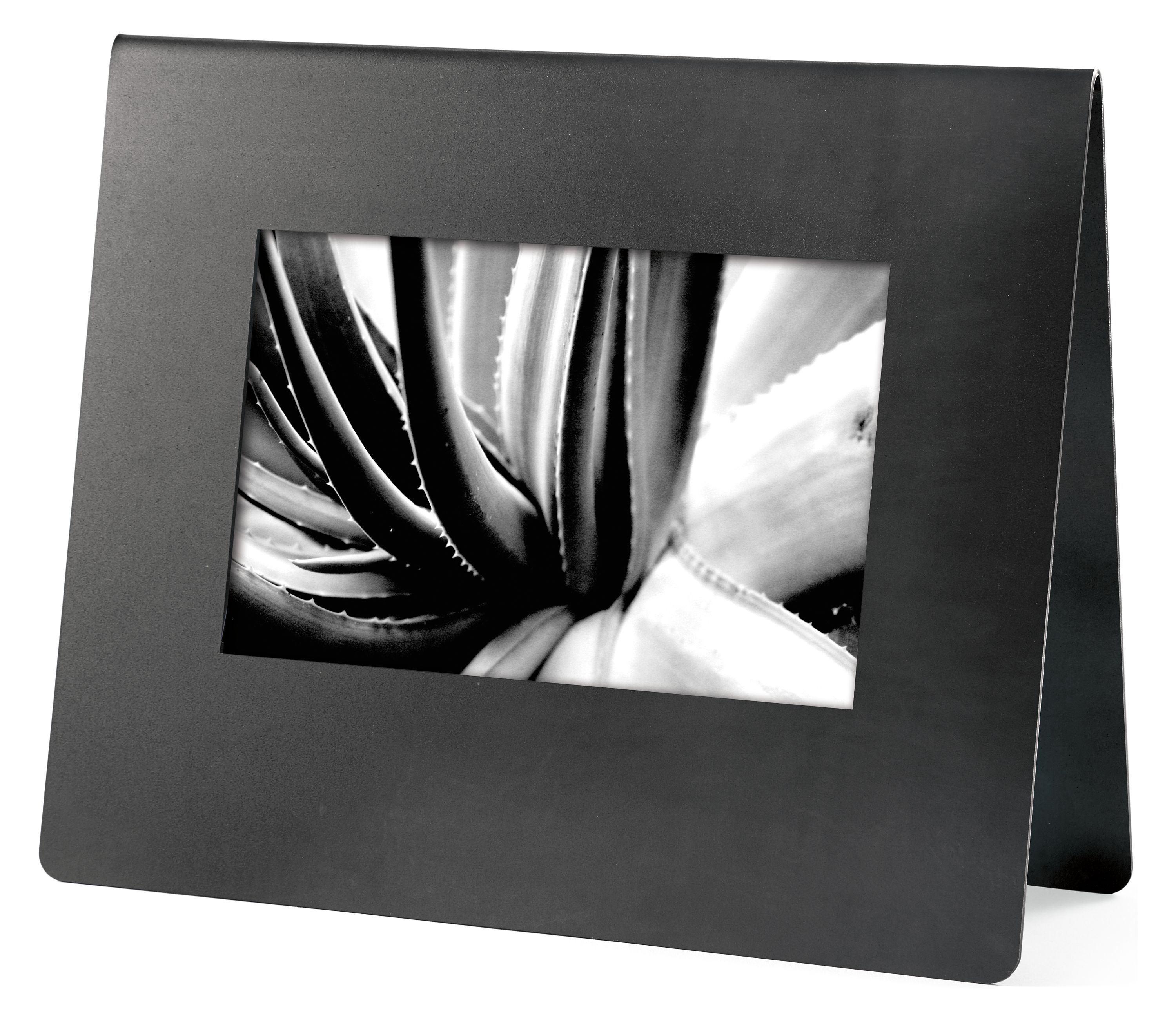 Happy Homewares Contemporary Black Aluminium 4x6 Picture Frame With Polished Silver Steel Trims