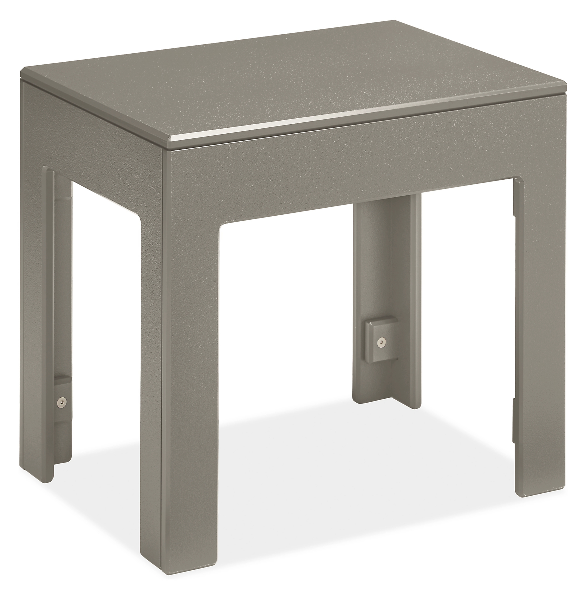 Henry 20w 14d 18h Bench in Putty