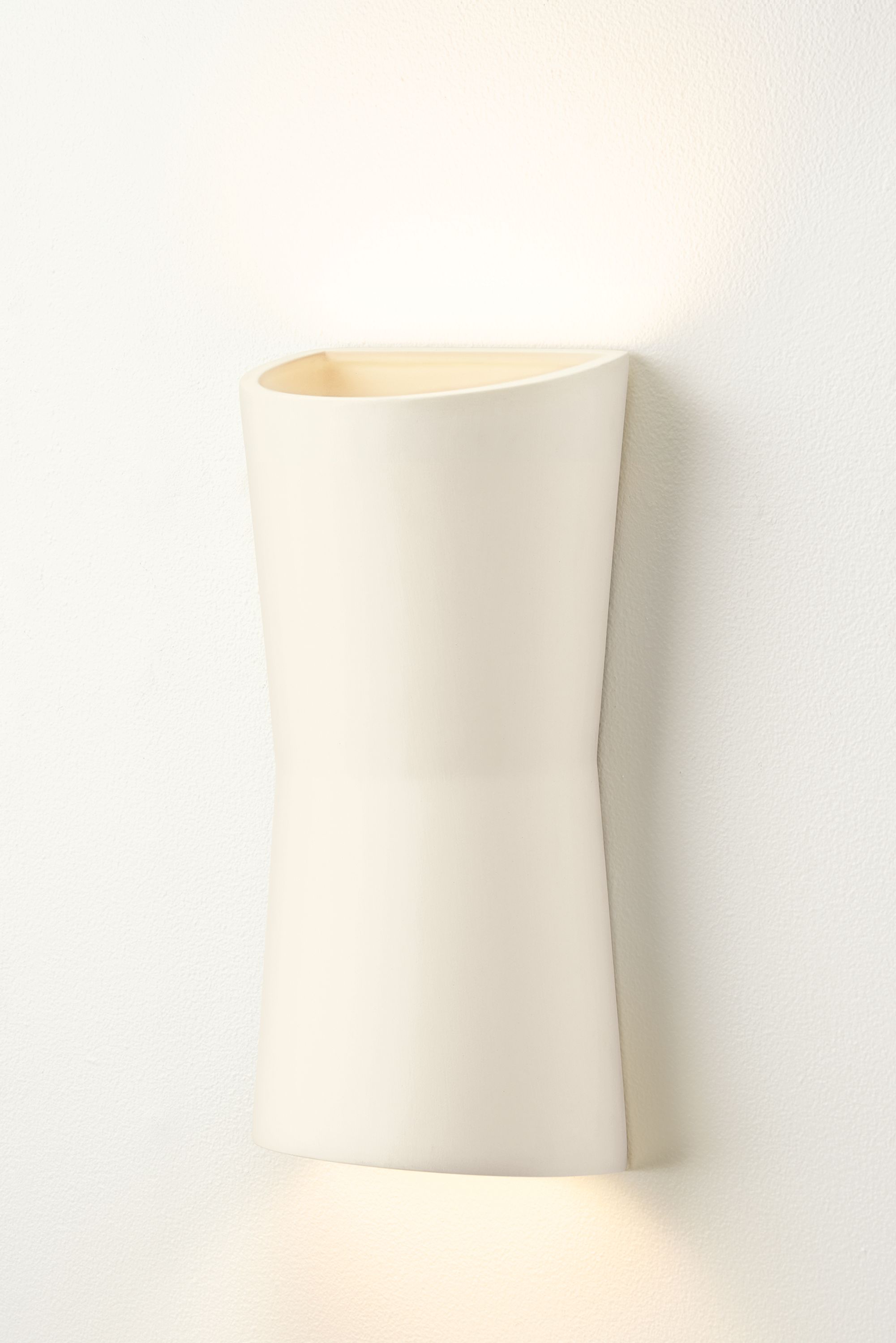 Mezzo Wall Sconce