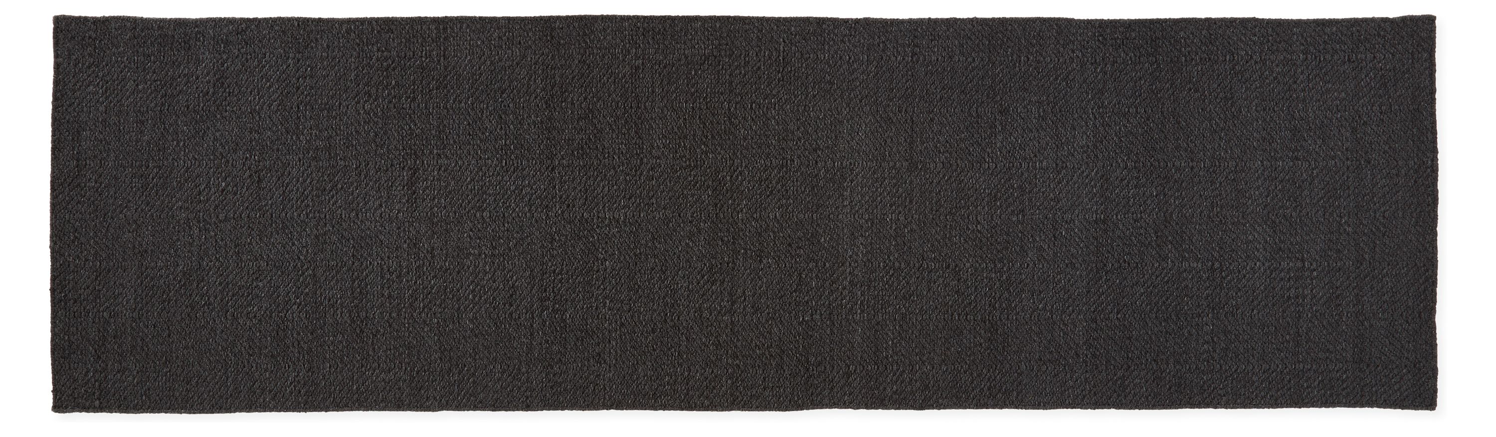 Avilia 2'6"x9' Runner