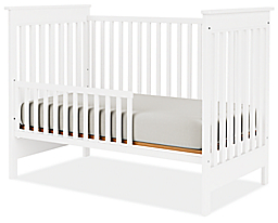 Nest Crib with Toddler Bed Conversion Rail