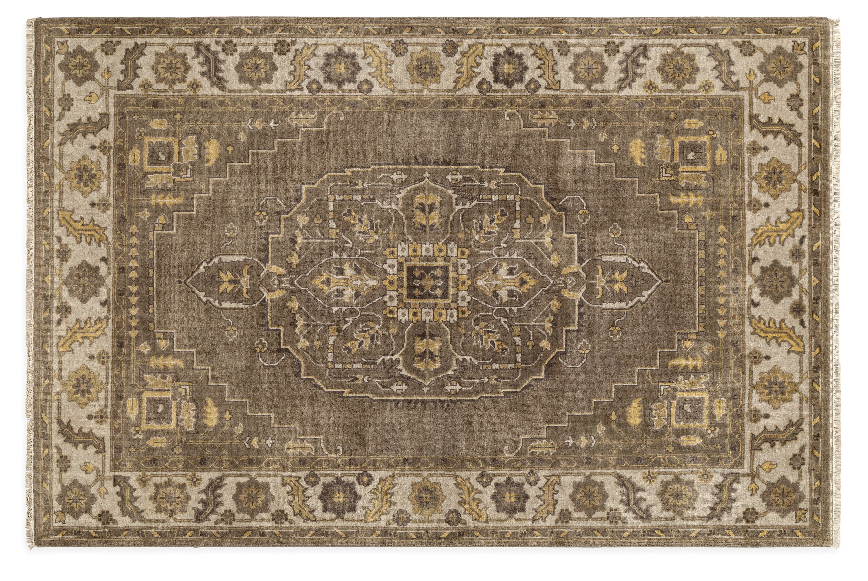 Heriz 6'x9' Rug