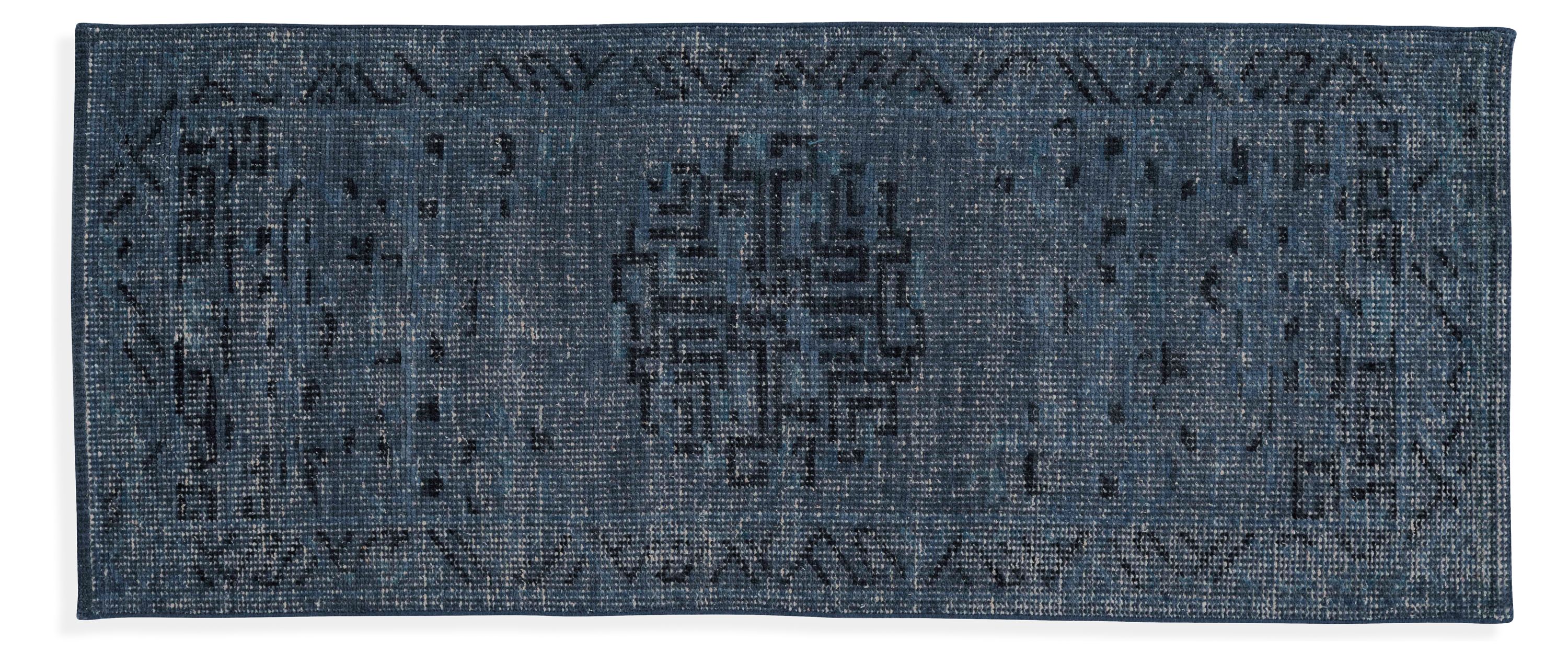 Amira 2'6"x6' Runner in Indigo