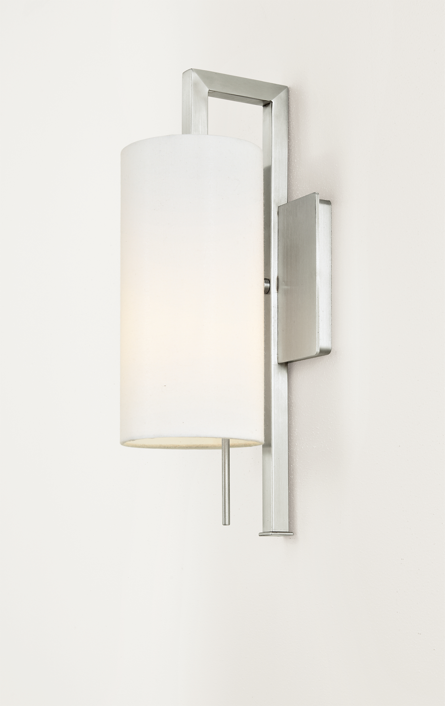Leslie Hardwire Wall Sconce