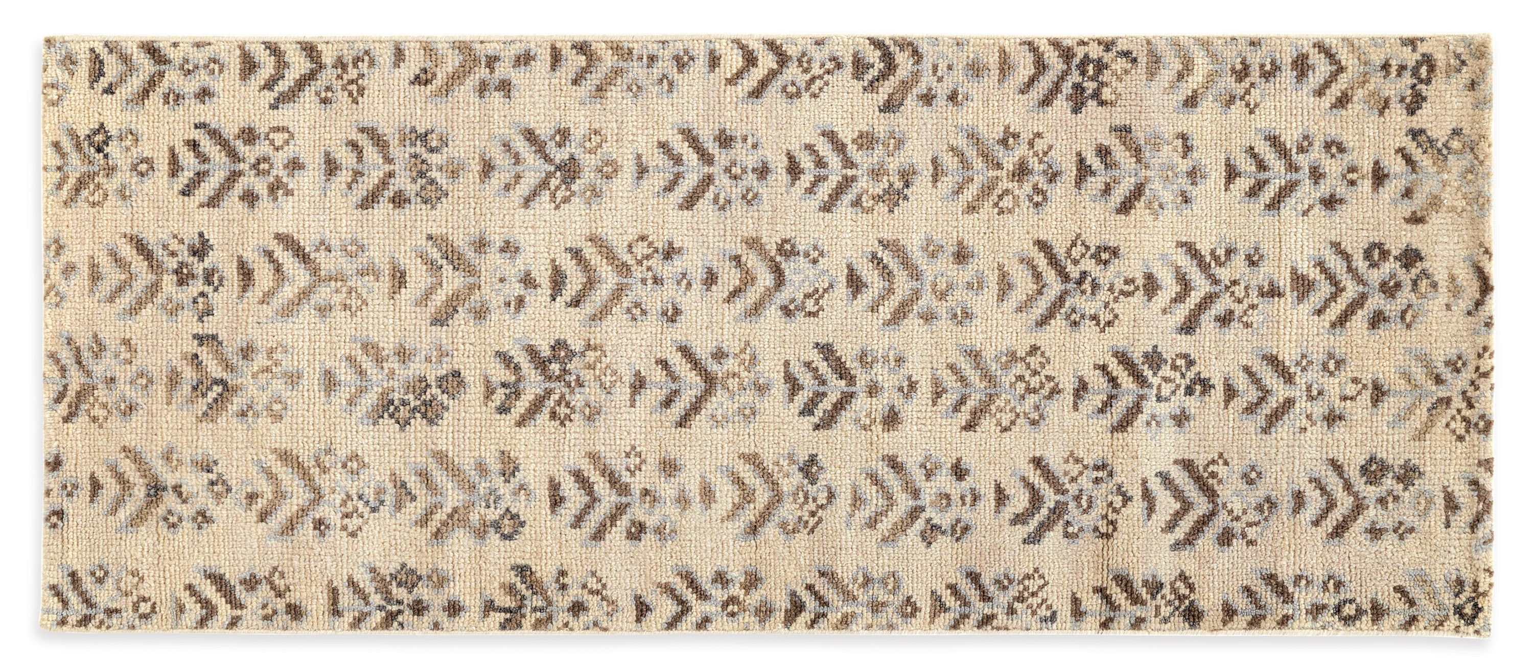 Leyla 2'6"x6' Runner
