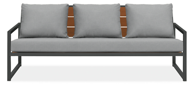 Montego 80" Sofa with Cushions