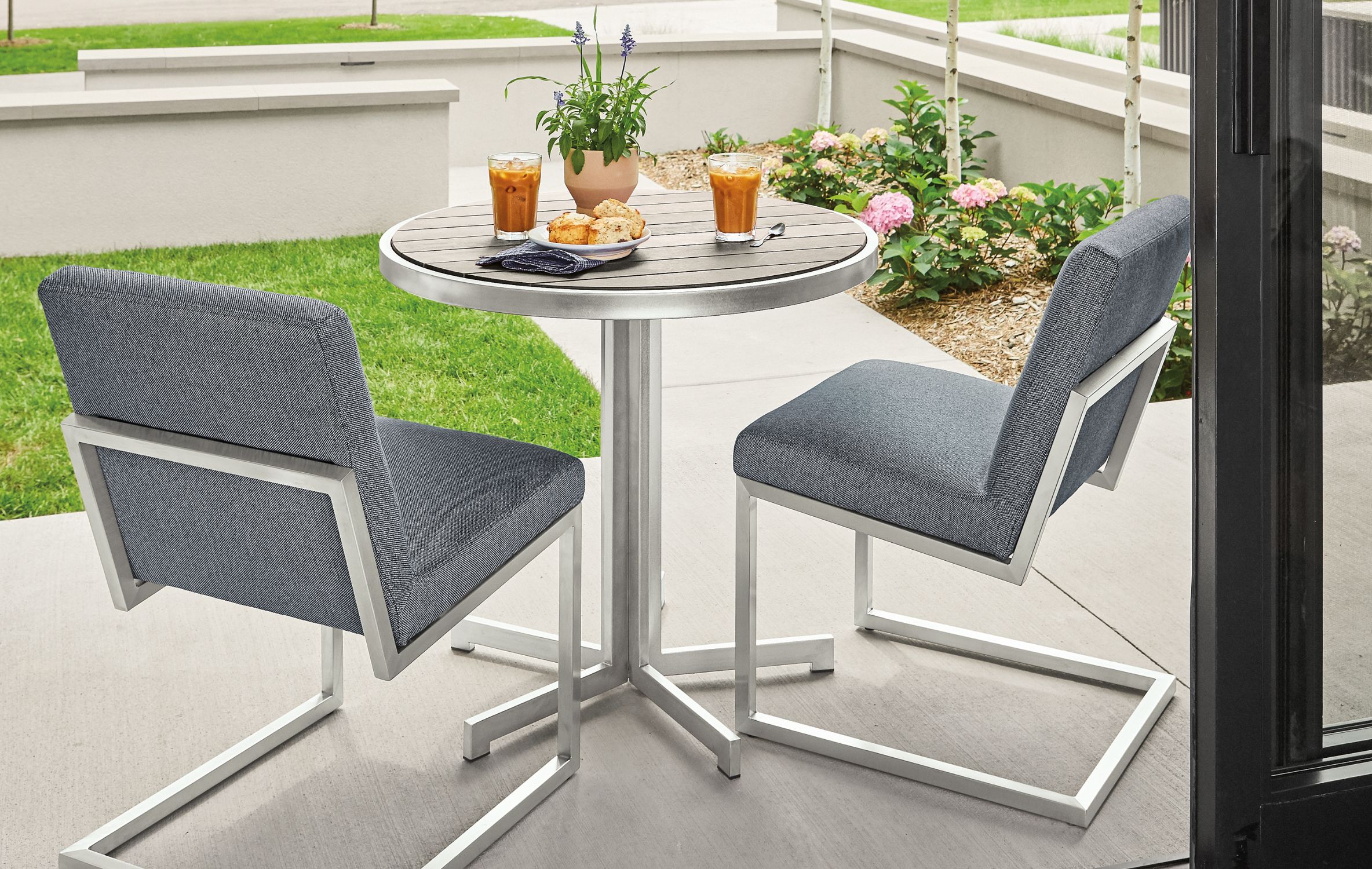 Narrow outdoor online dining set