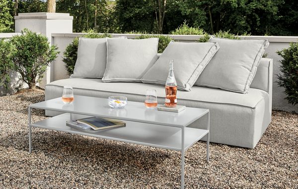 comfortable outdoor furniture for small spaces