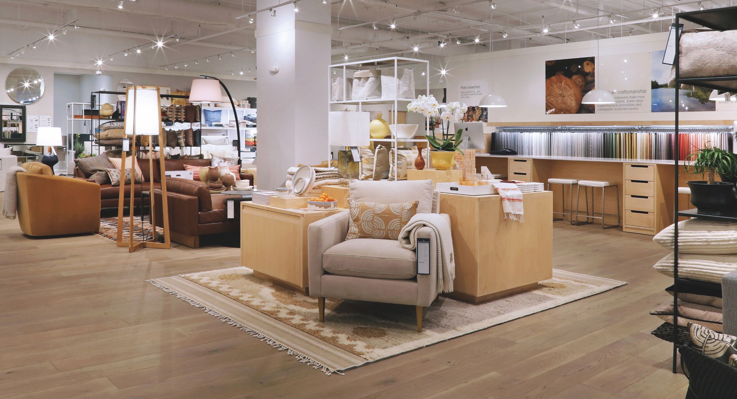 Paramus Retail Careers Teams & Locations Room & Board