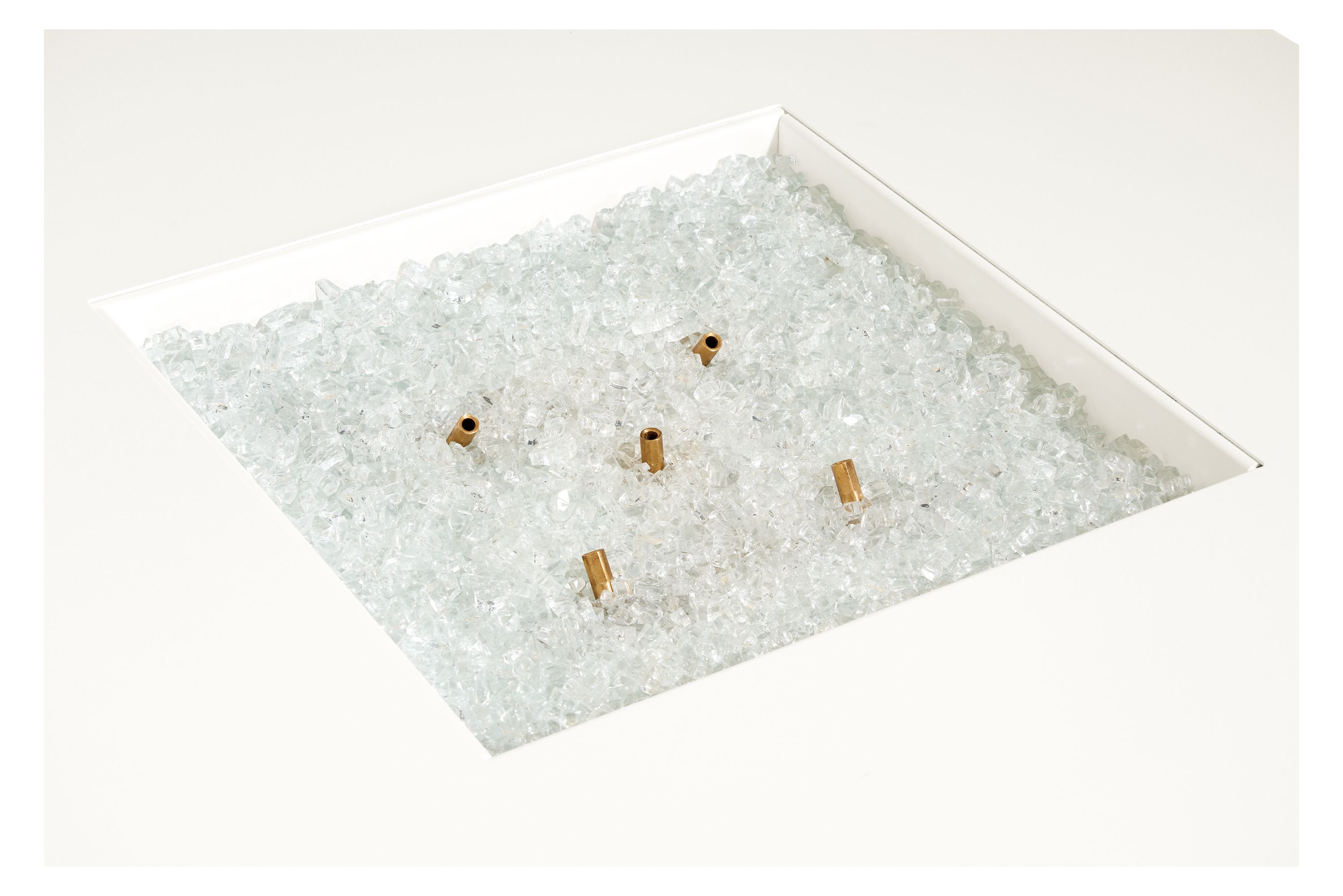 Detail of Adara Glass Filler for Fire Table in Clear.