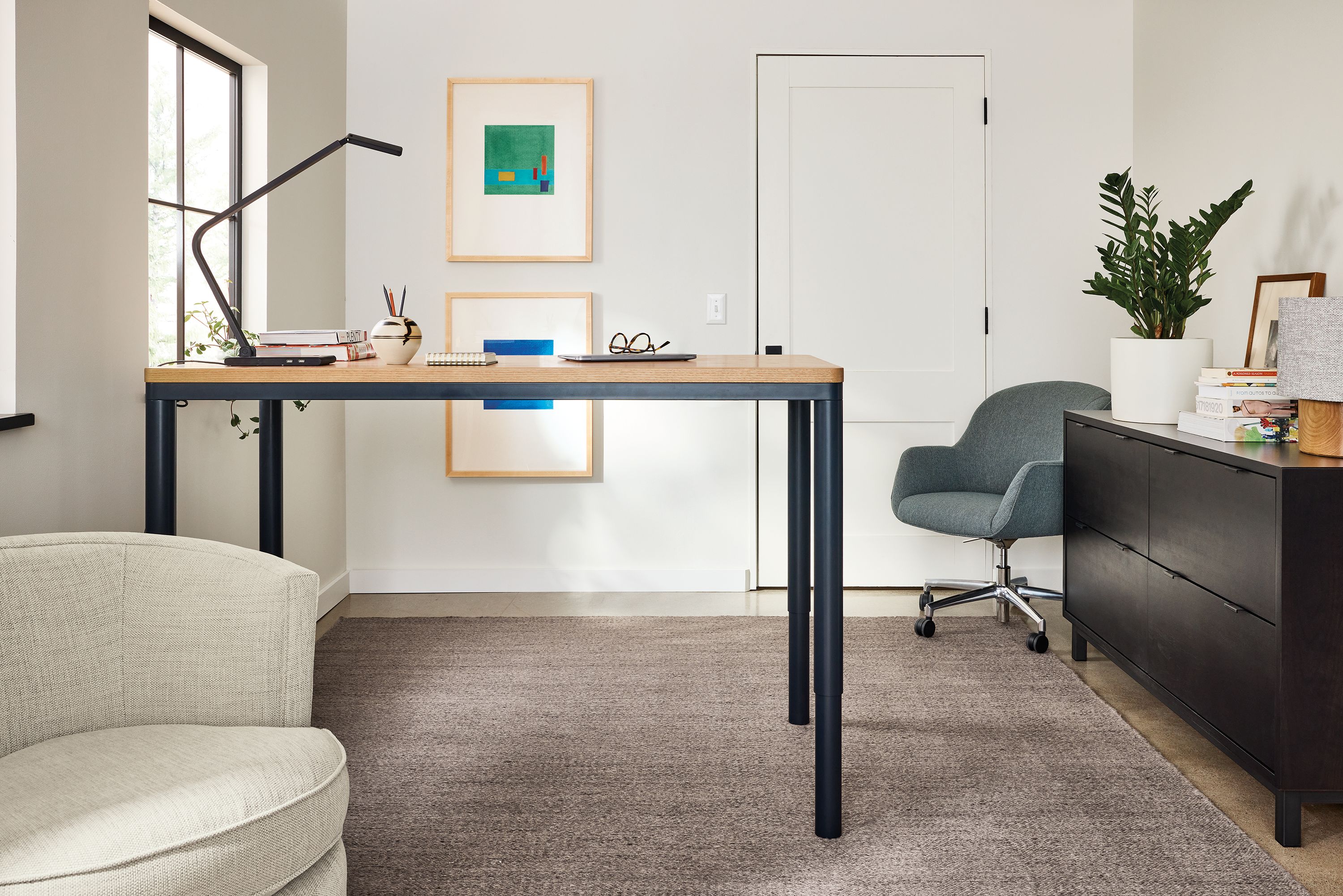 60w 30d cordless desk in rye stain with graphite base; raised to standing height