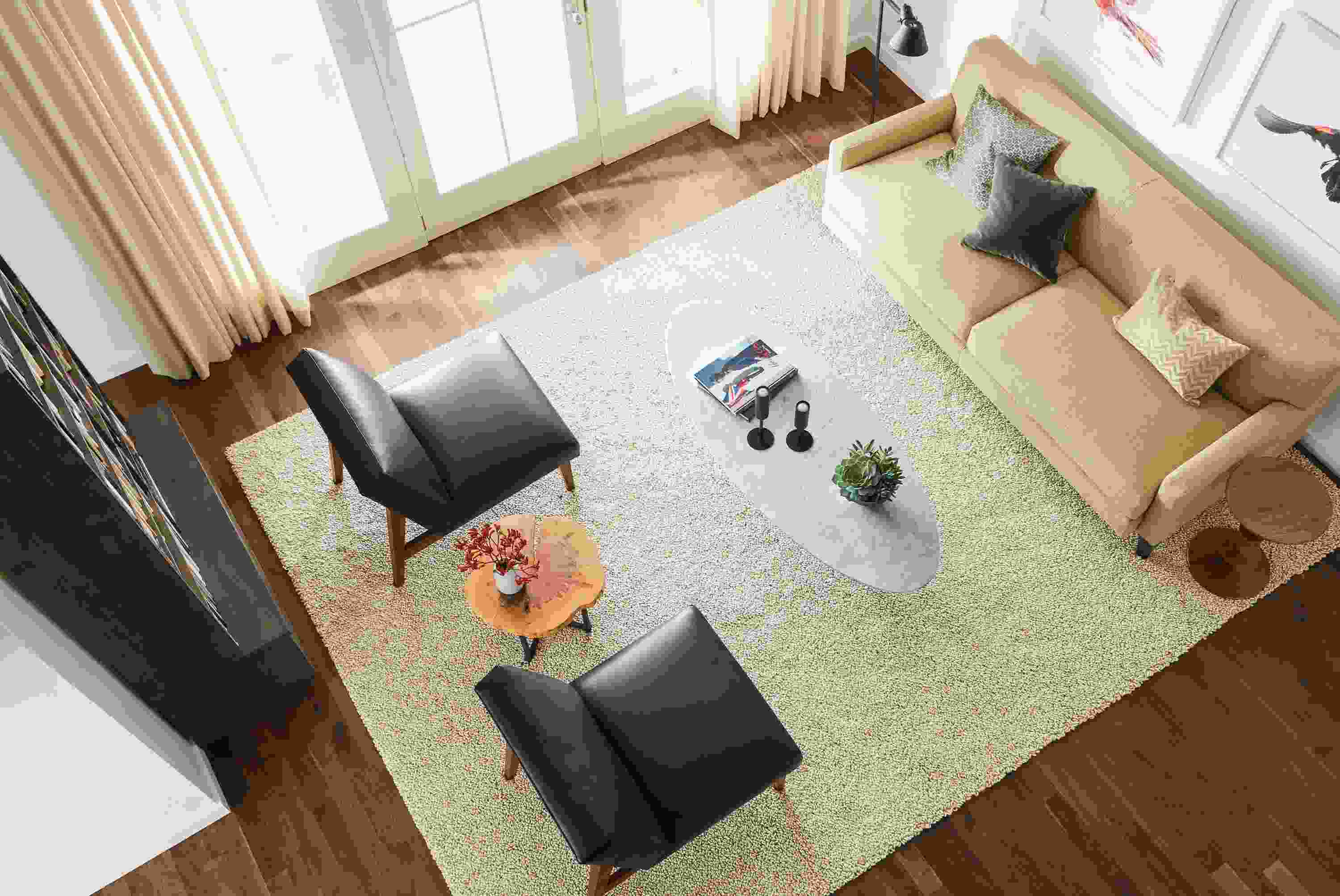 Overhead view of 9x12 Arden rug in living room.