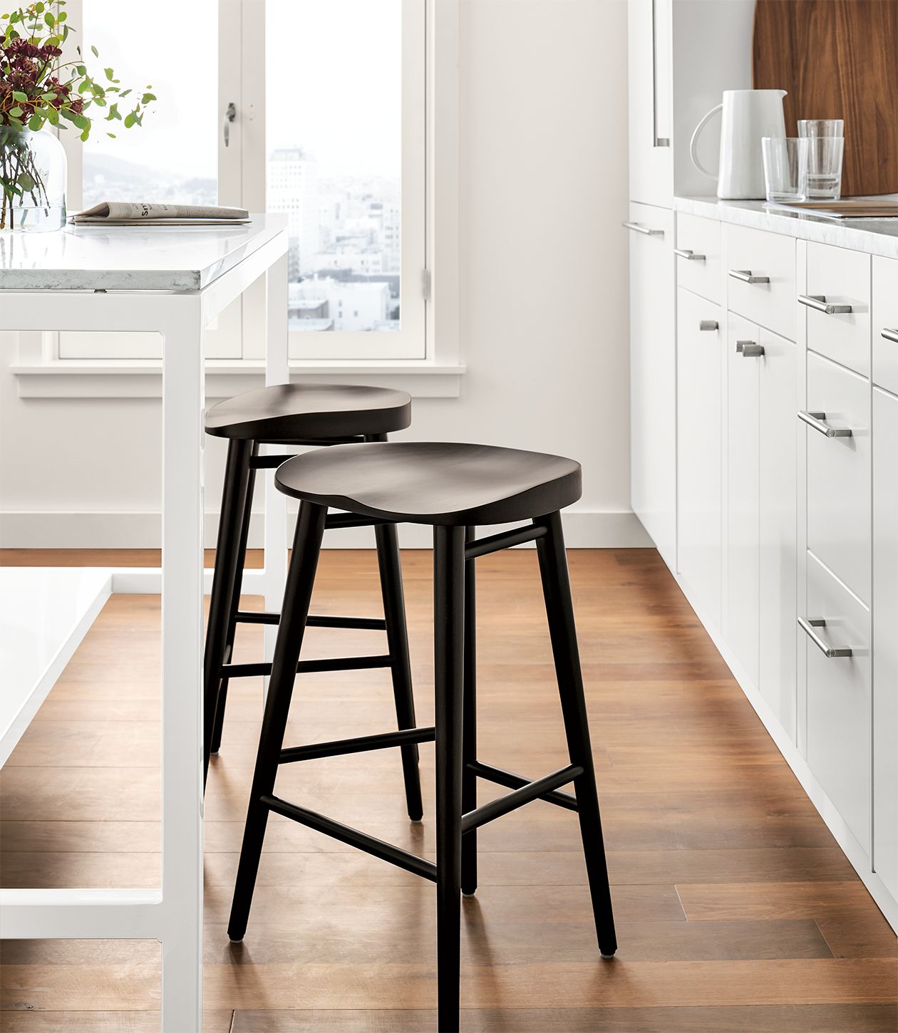 Bay stool in charcoal stain