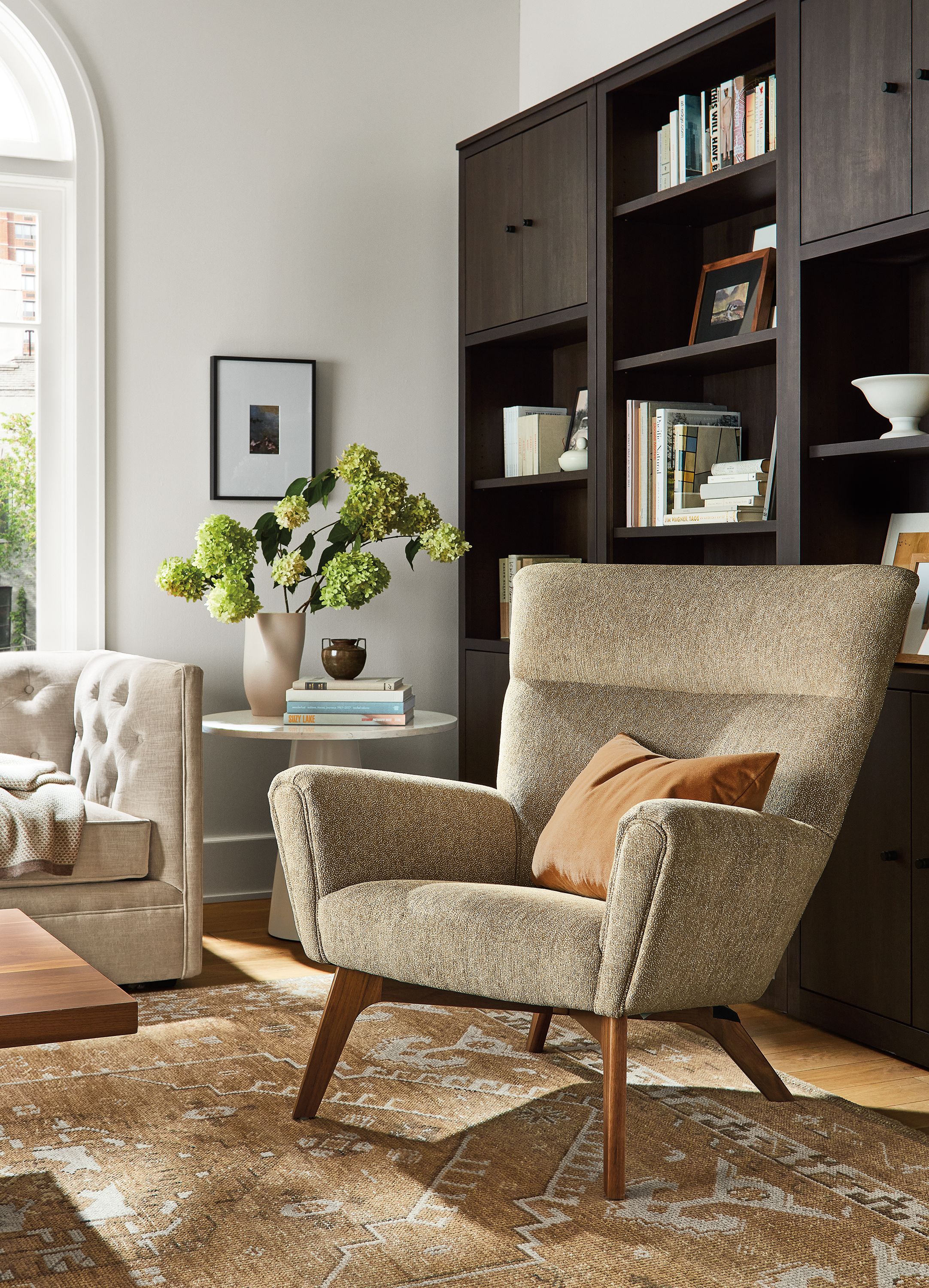 Room and discount board accent chairs