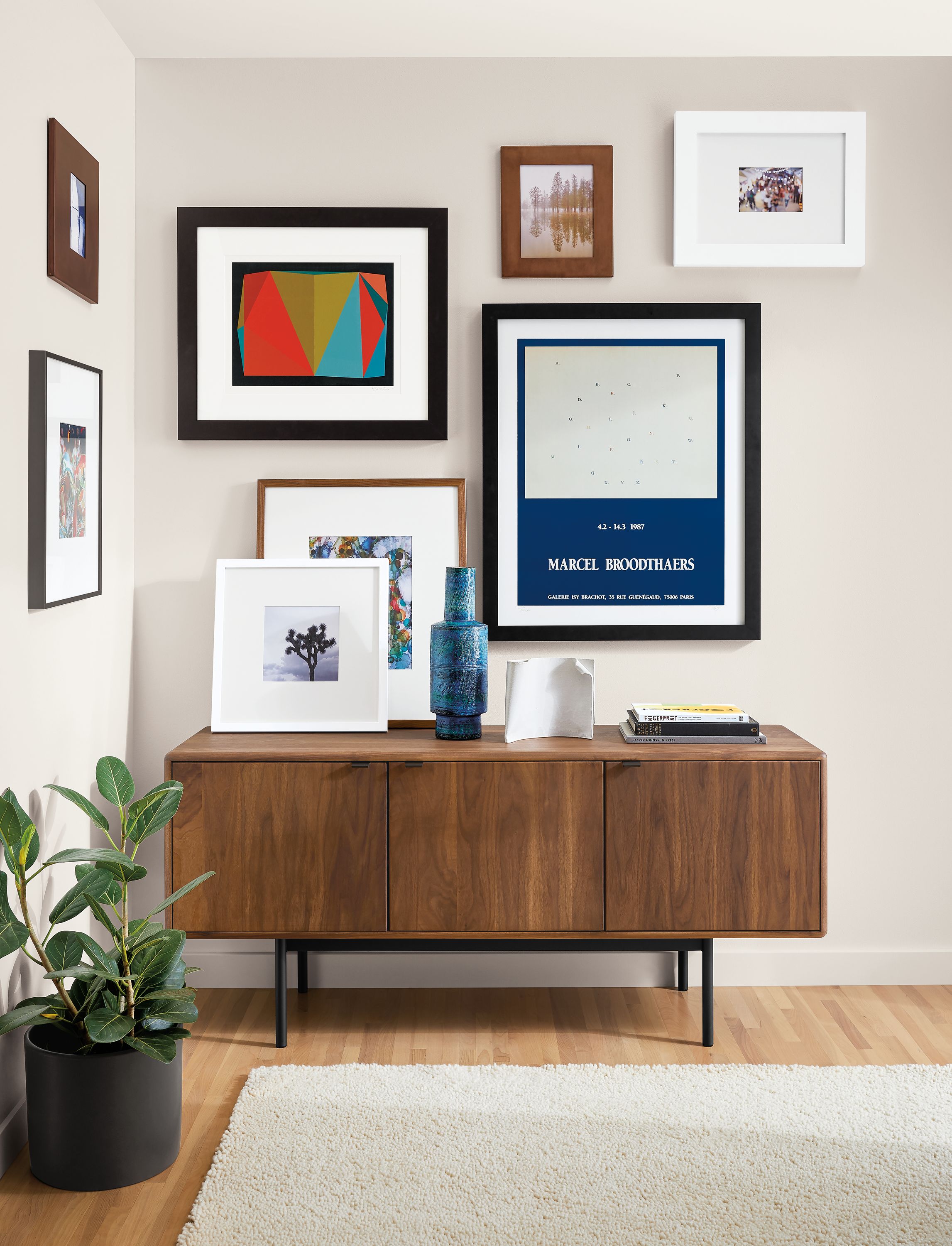 Detail of Henri Boissiere frame wall in entryway.
