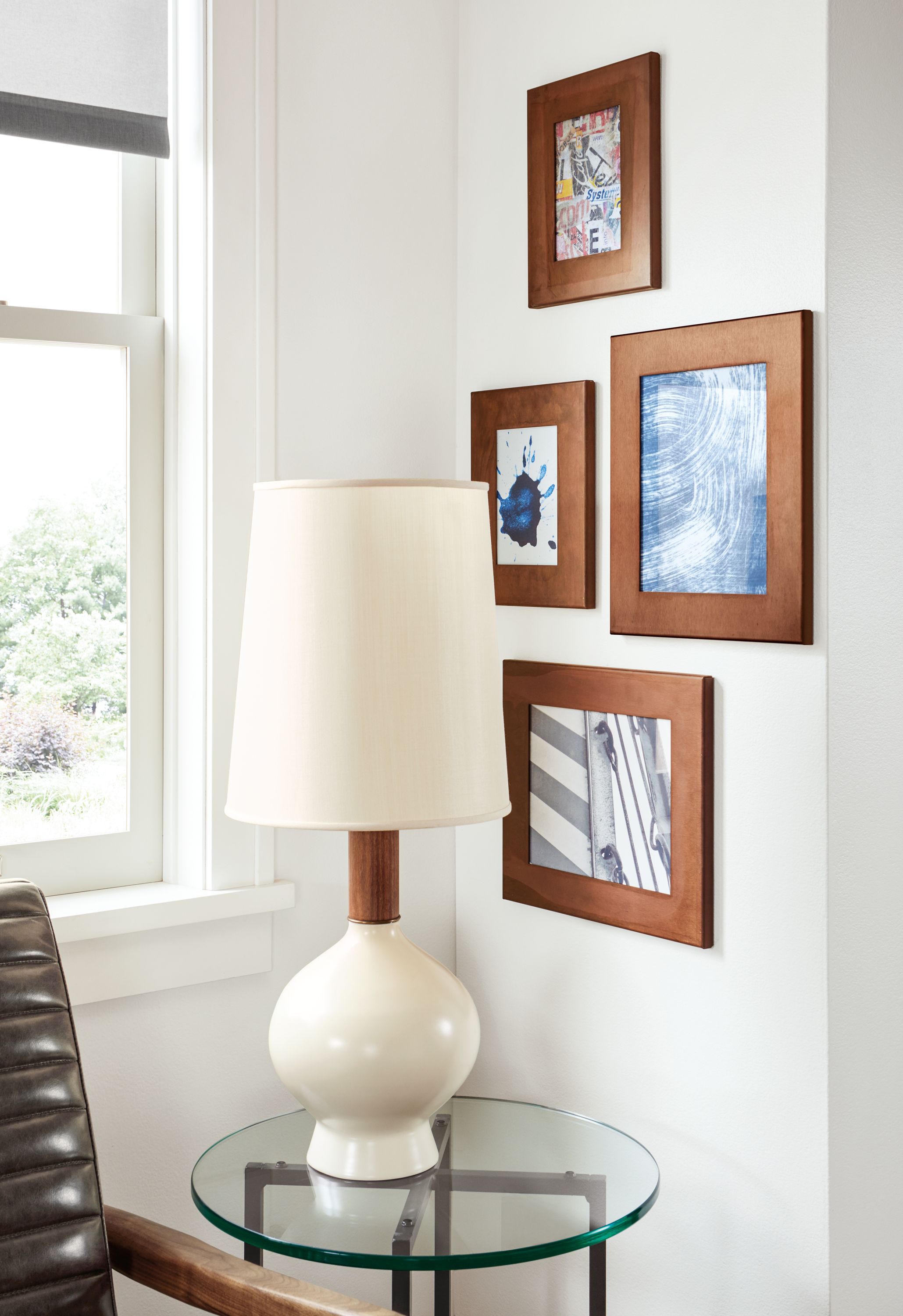 Side detail of Borough frame wall.