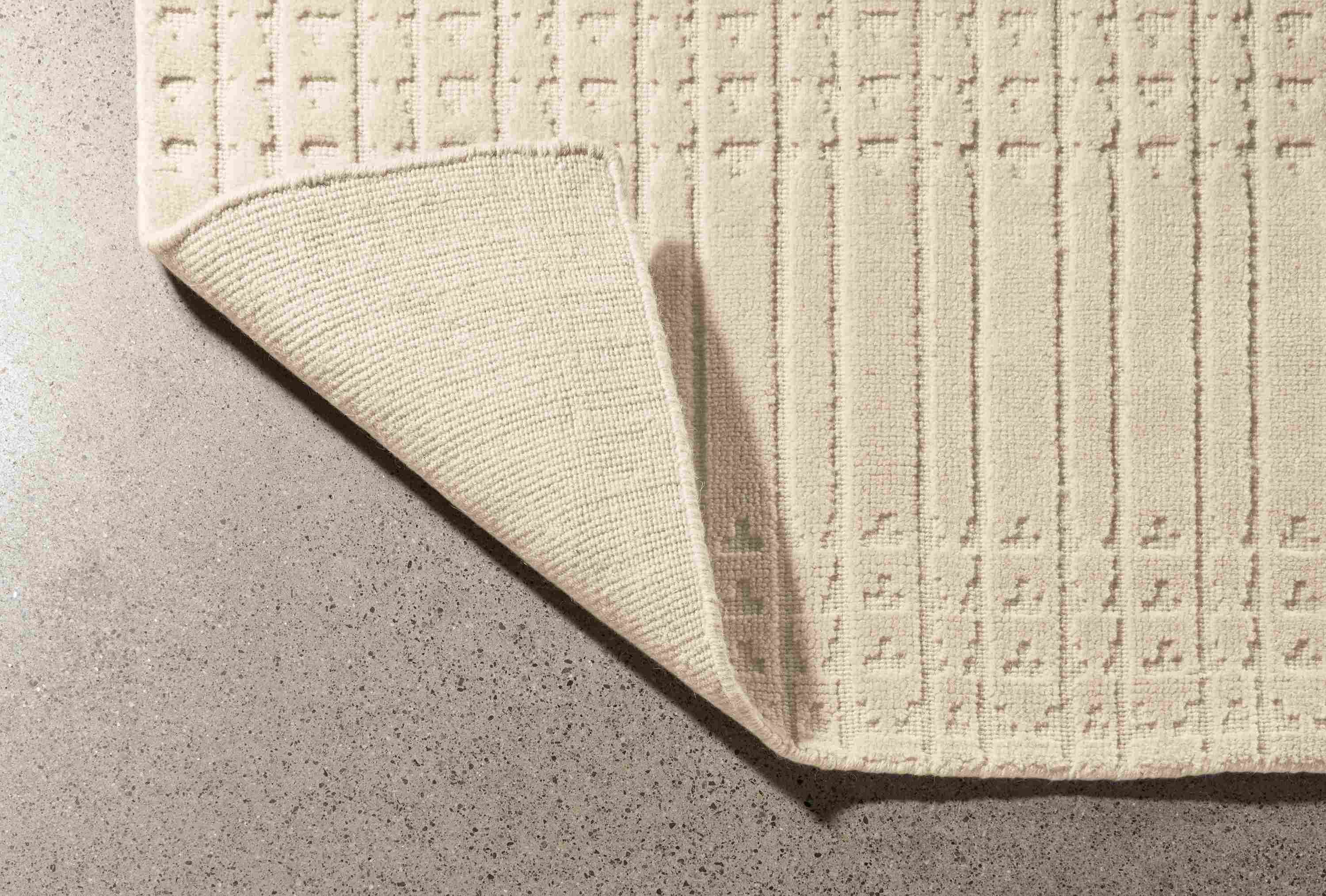 close-up of bria rug in ivory.