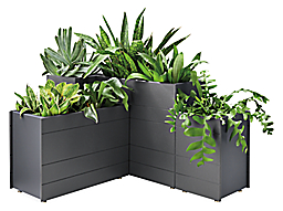 Detail of the Brooklyn Planters in various sizes in grey.