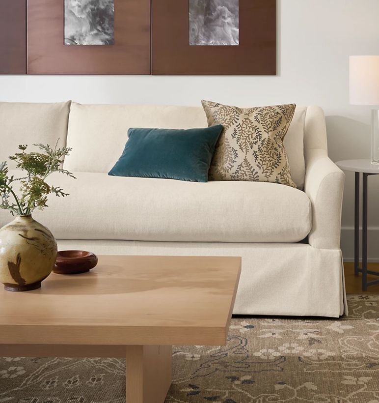 Sofas & Loveseats