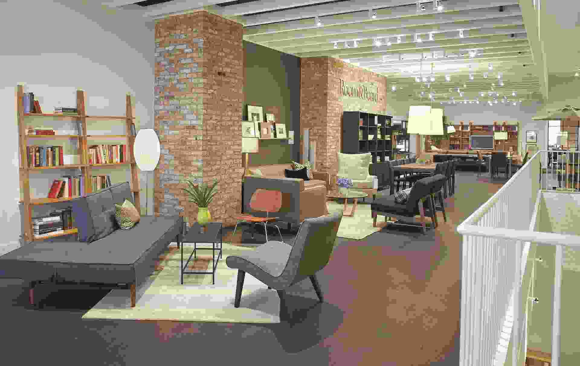 Chicago Showroom 9