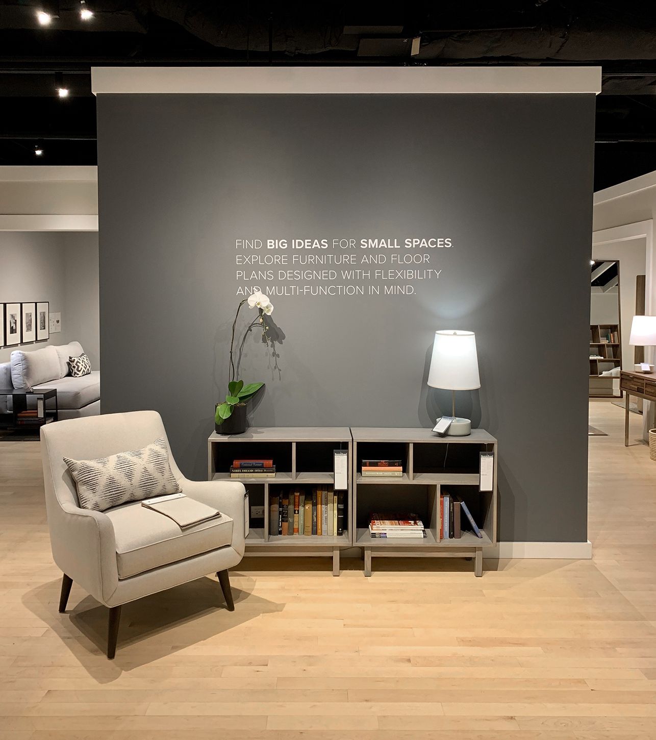 Modern Furniture Store in Chicago Store Image Gallery Detail Room & Board