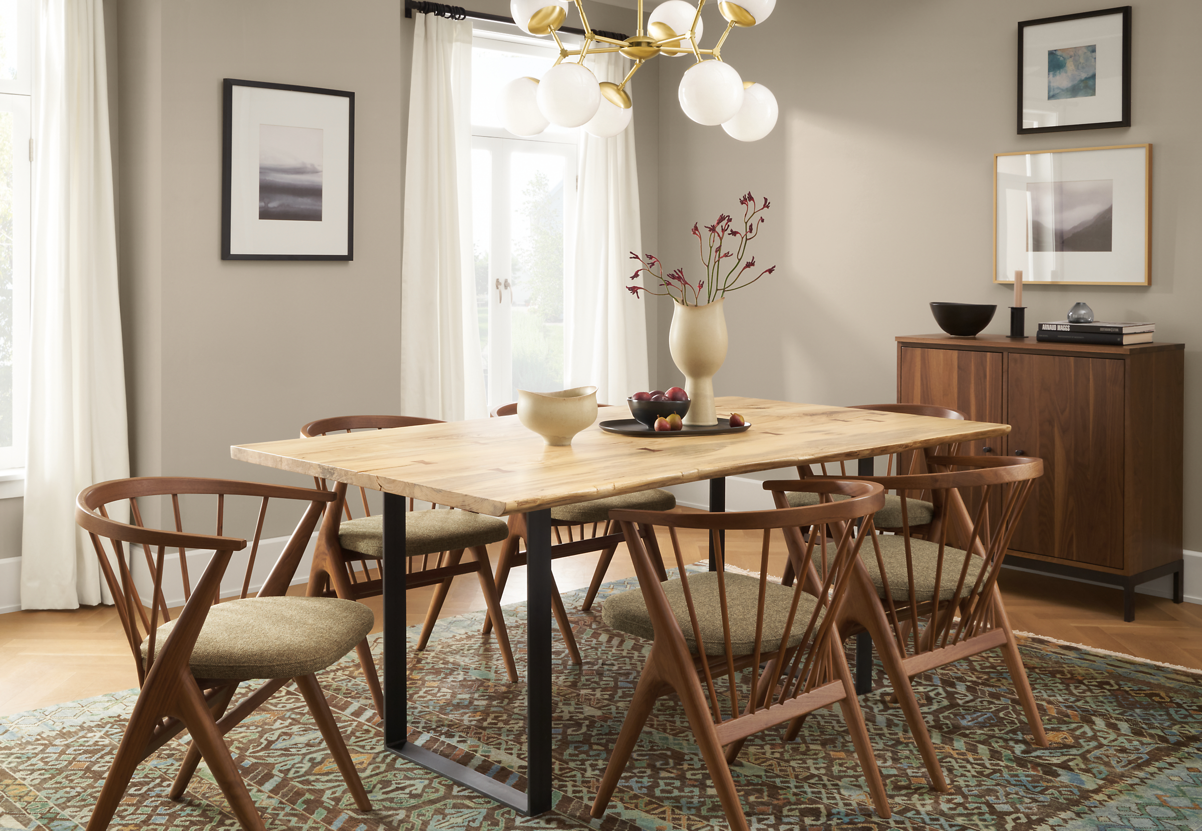 Chilton Table with Soren Chairs