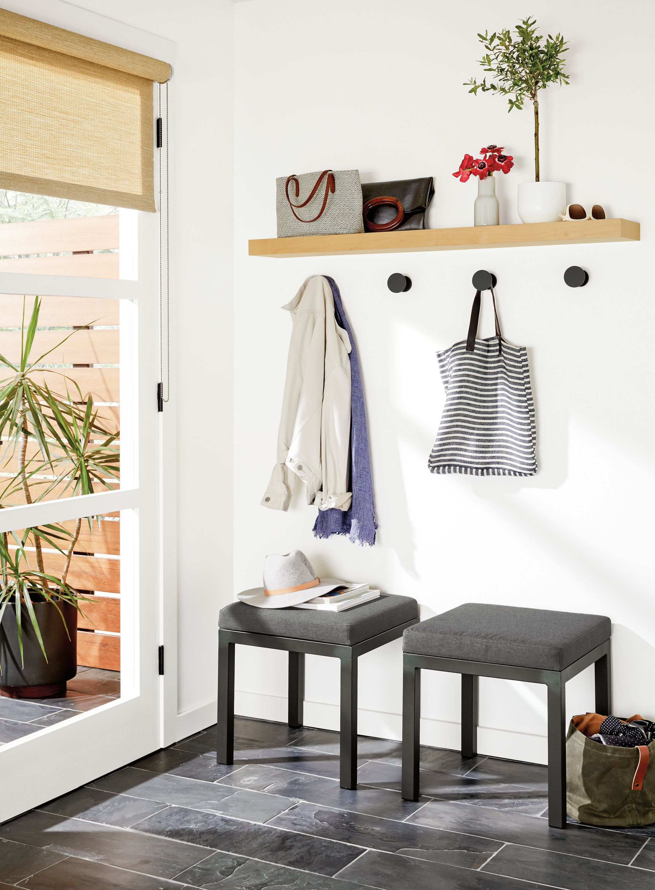 COMPASS_WALL_HOOKS