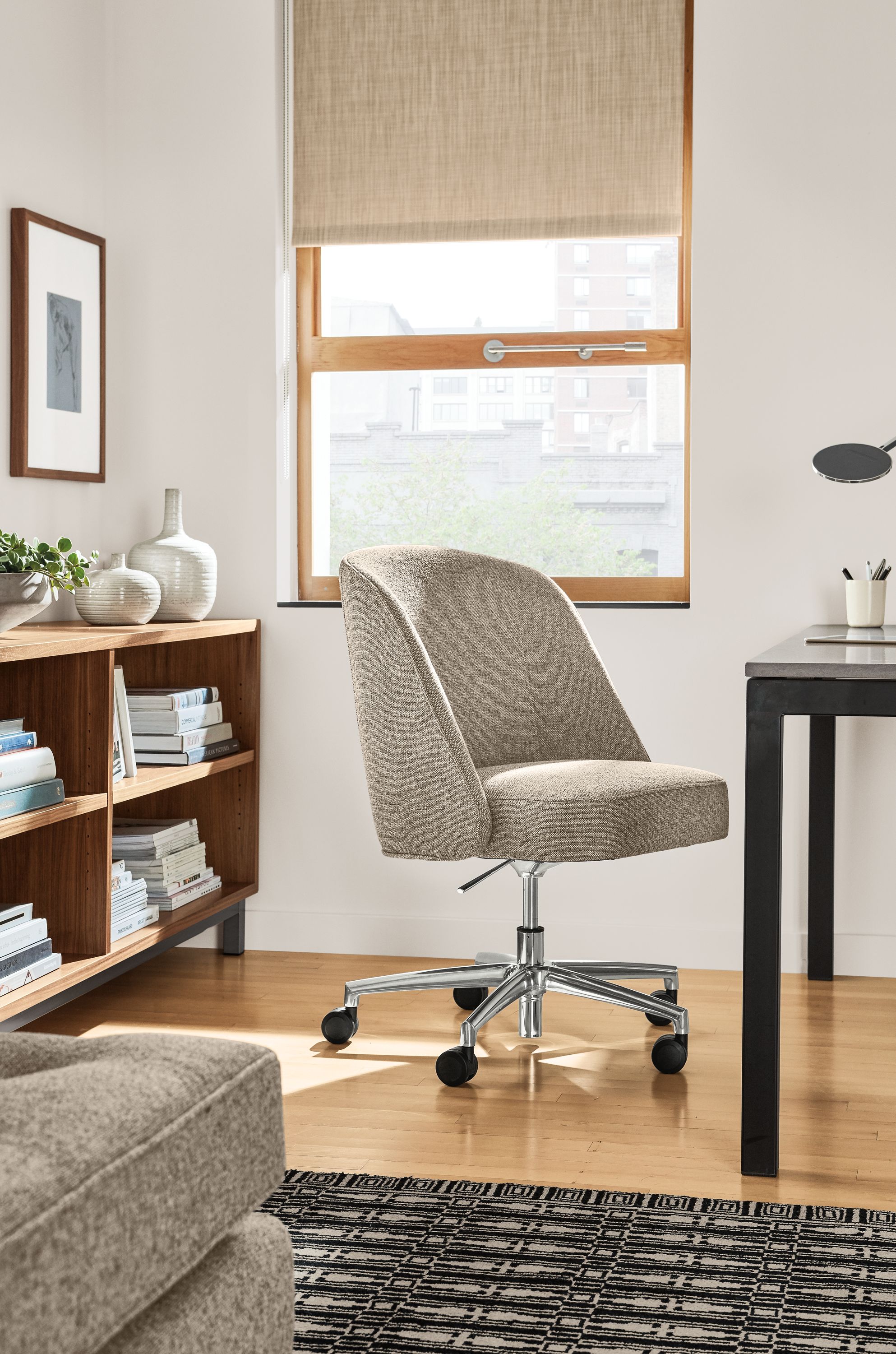 Room discount office chair