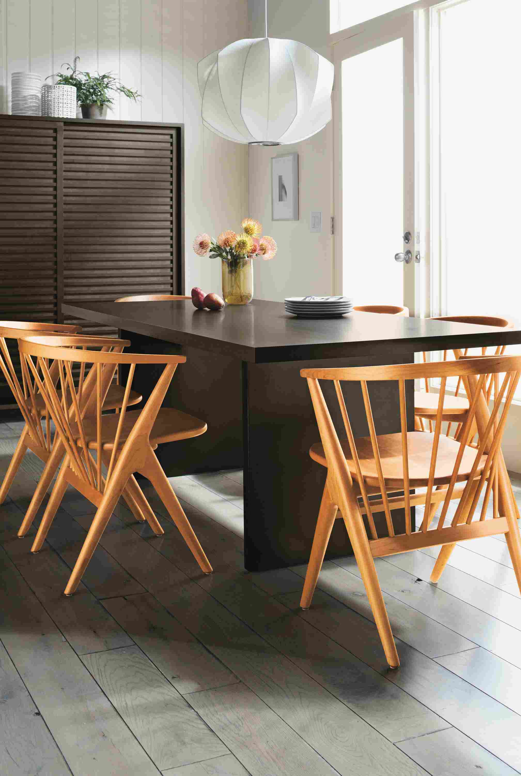 Corbett dining table in Japanese-style dining room.