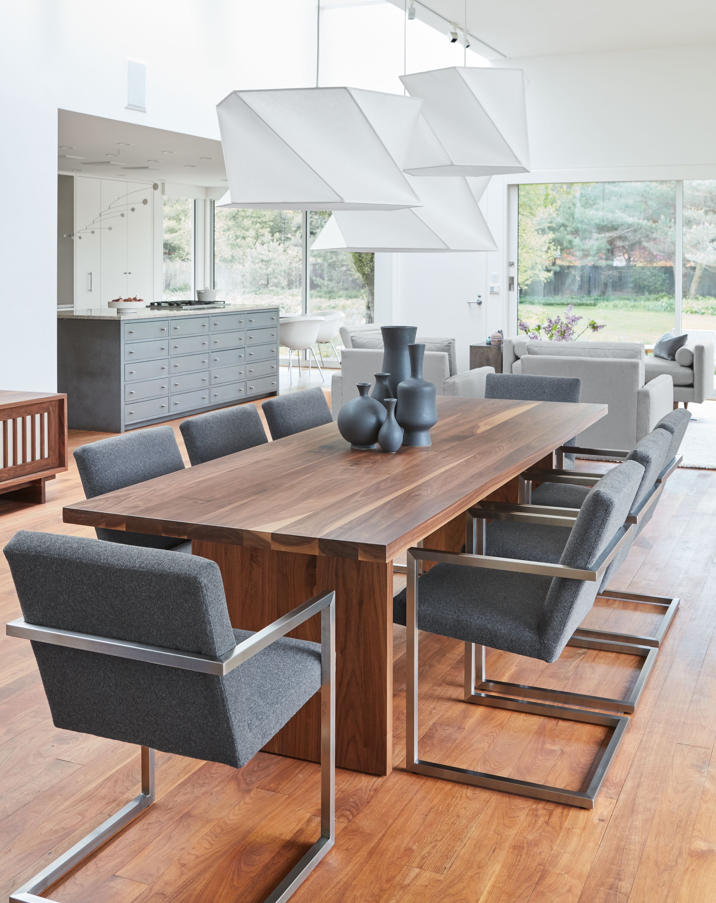 Side detail of Corbett table and Lira chairs.