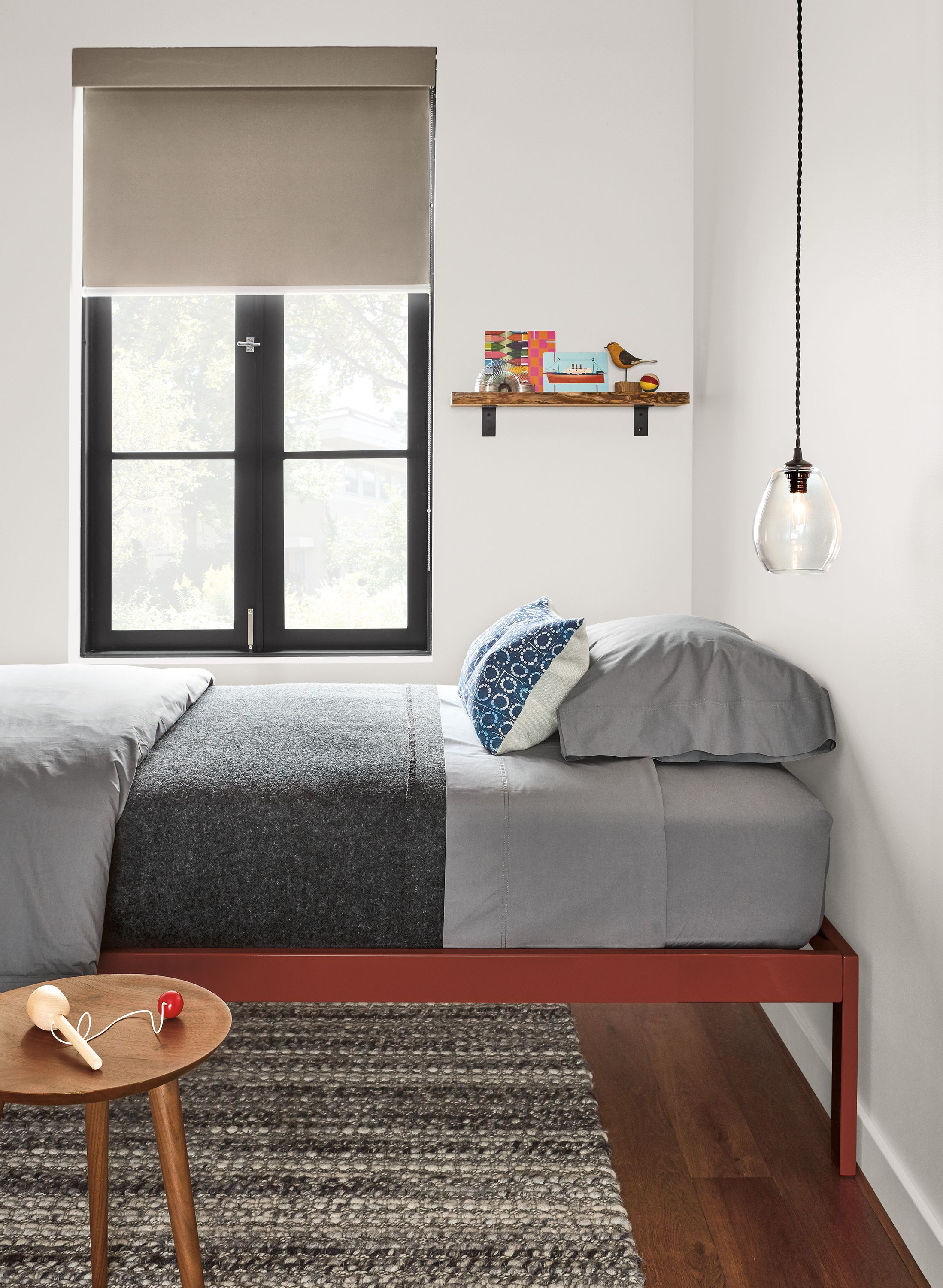 Queen bed in brick