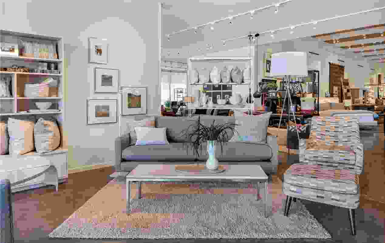 Costa Mesa Showroom 4