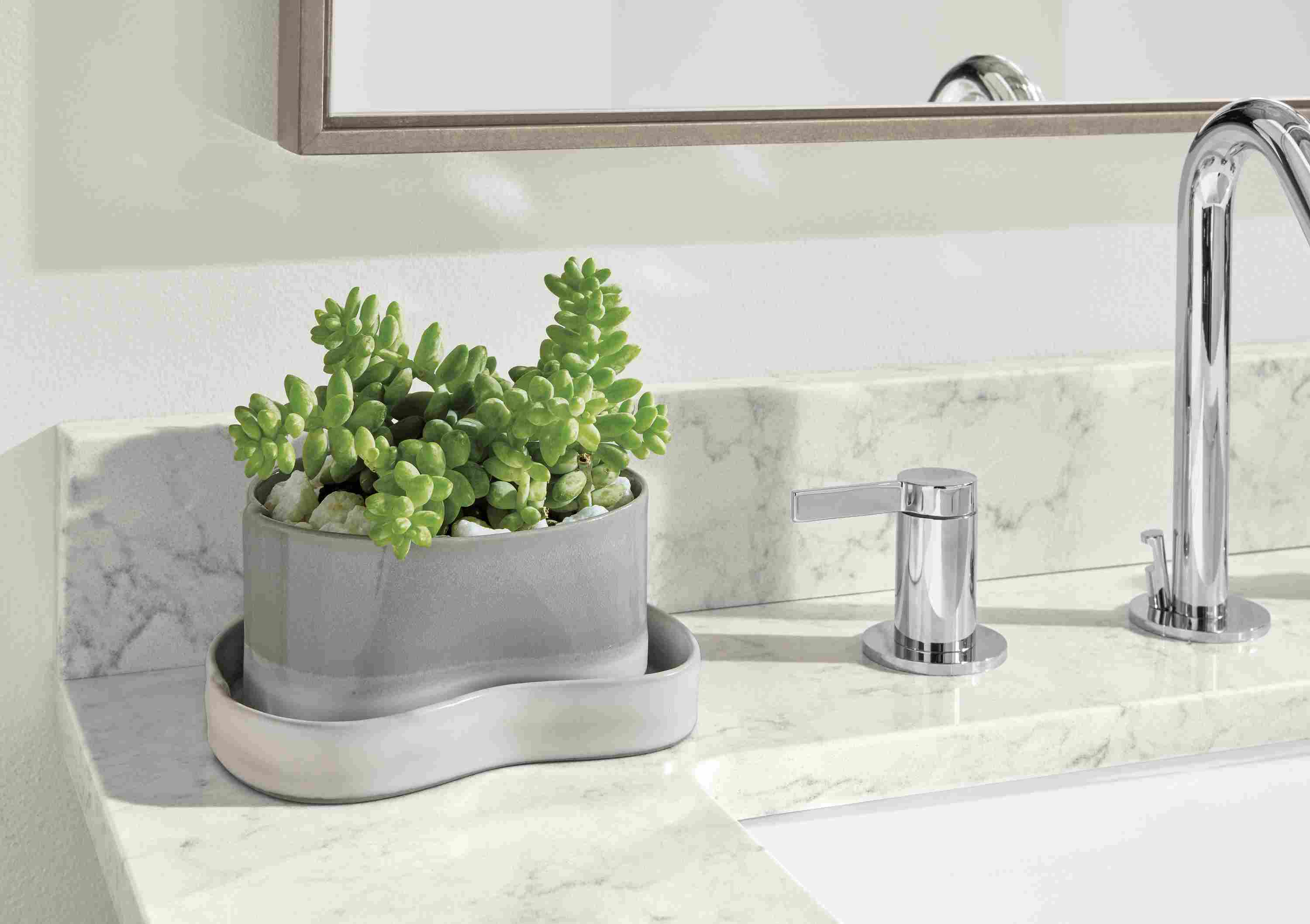 Detail of Cumberland planter with tray.