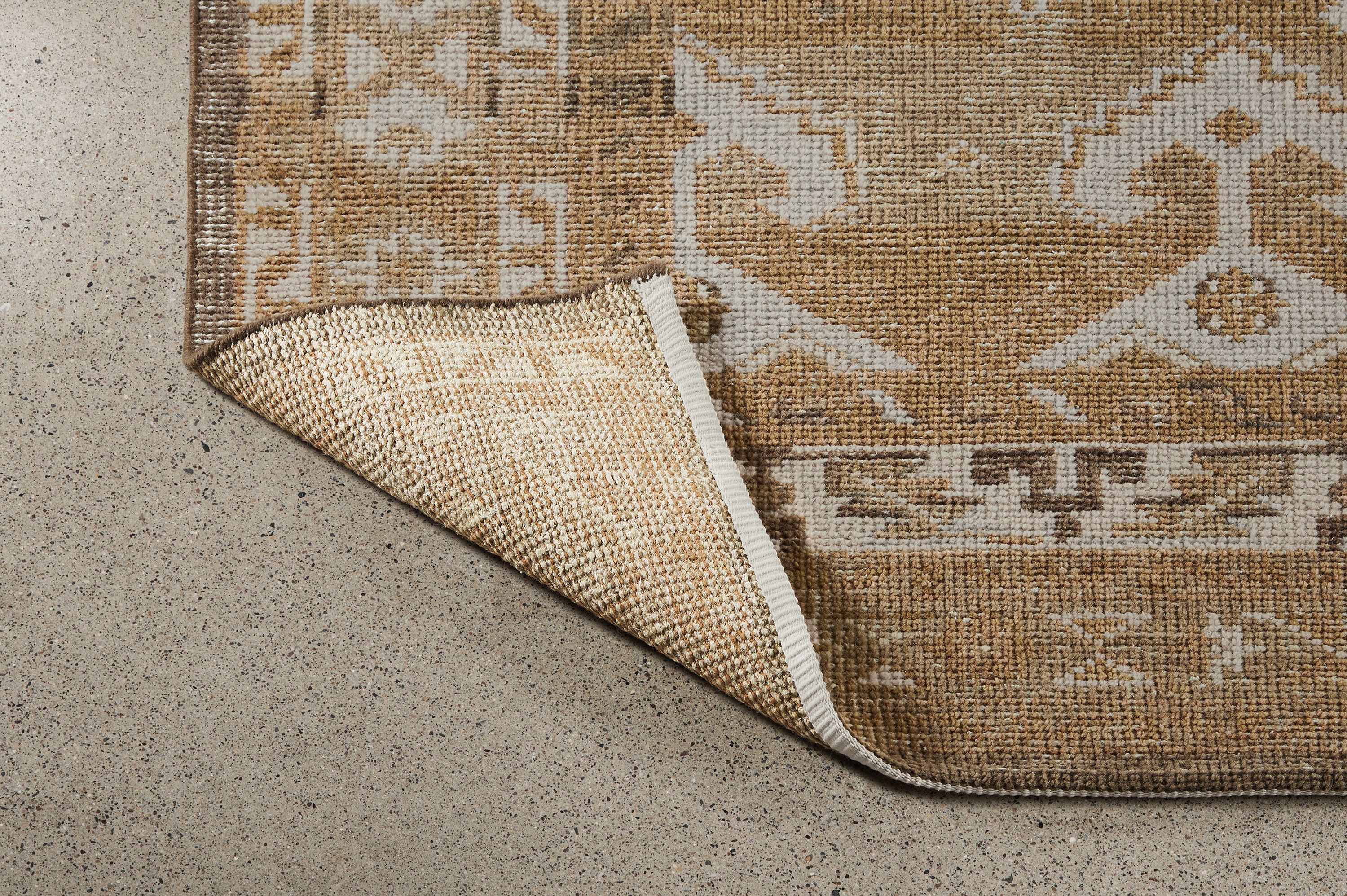 back detail of Darrah 8'x10' Rug in Camel