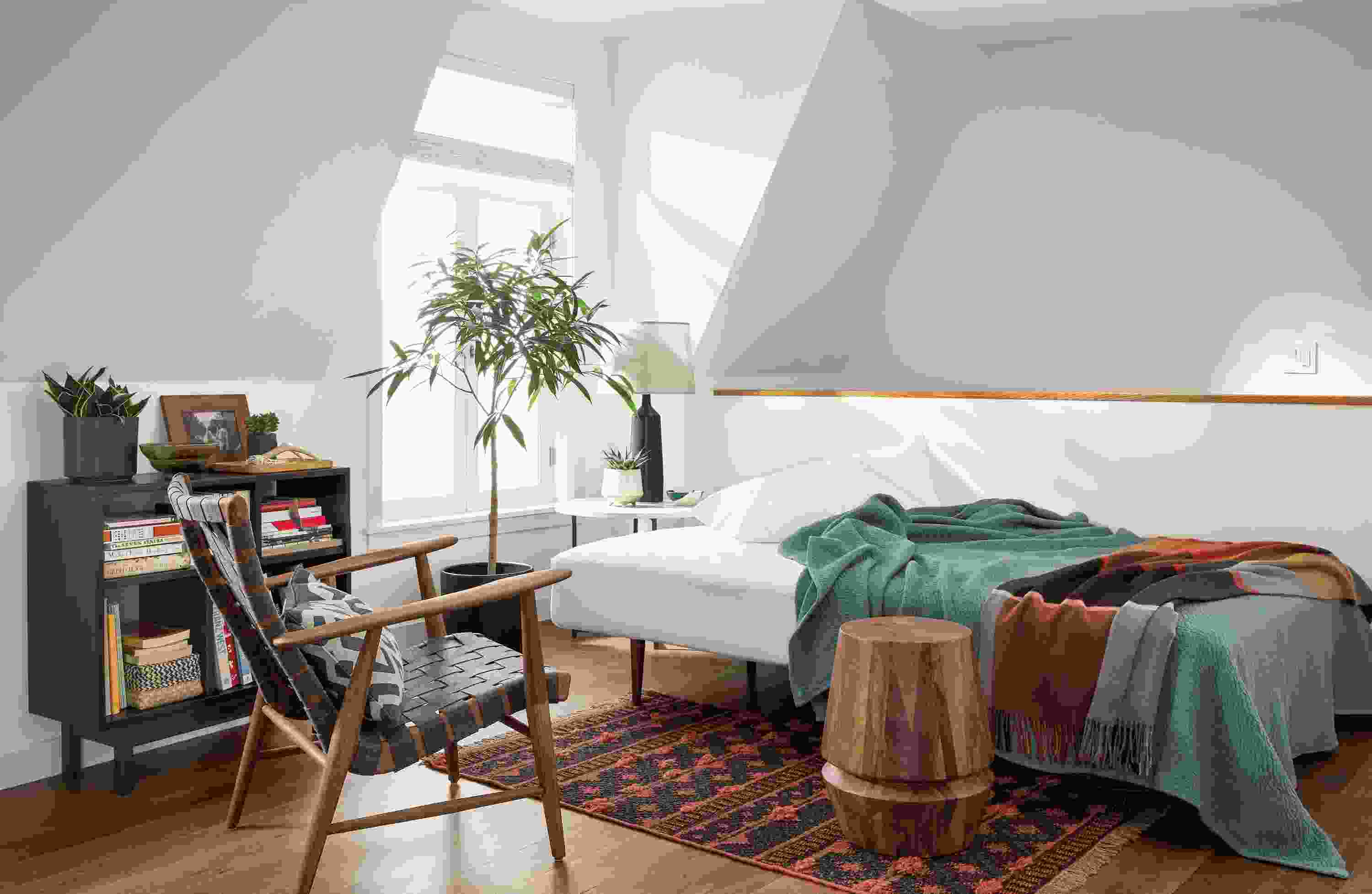 Guest Bedroom with Deco Sleeper Sofa
