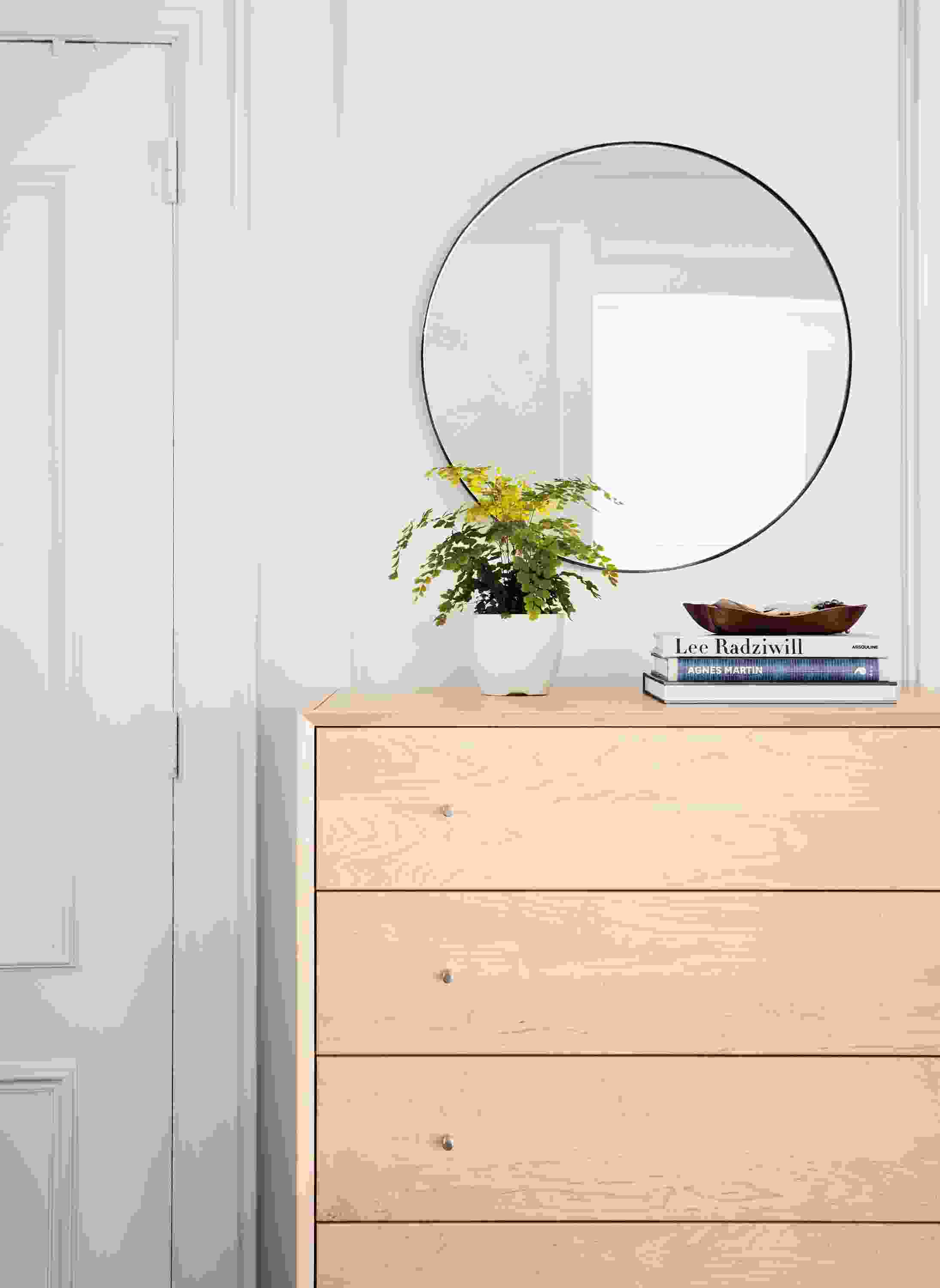 Side detail of Delano five-drawer dresser.