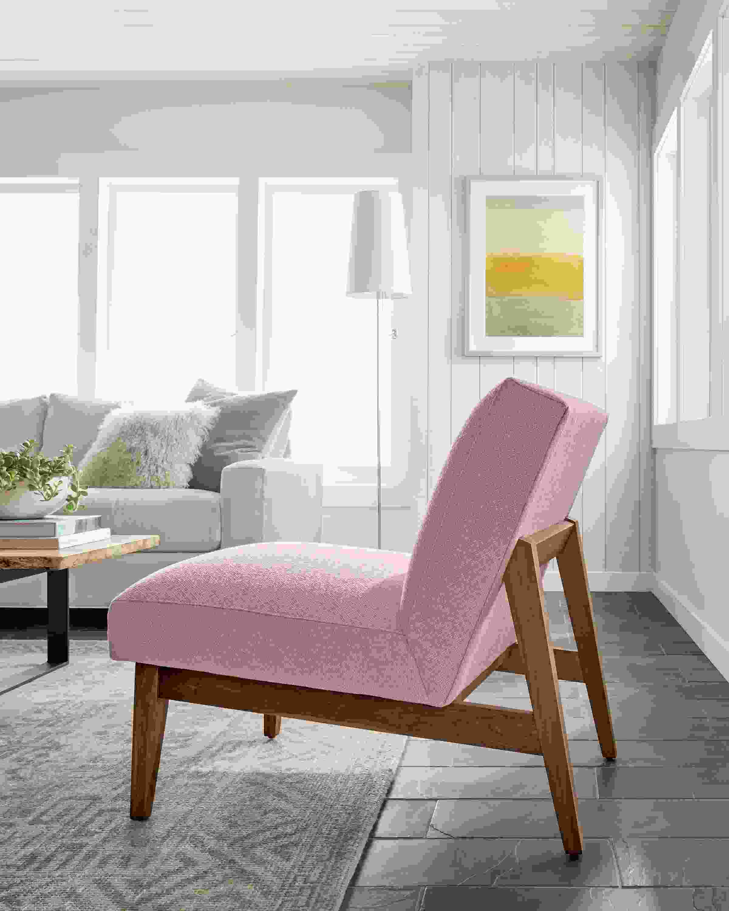 Detail of Edwin chair in lilac.