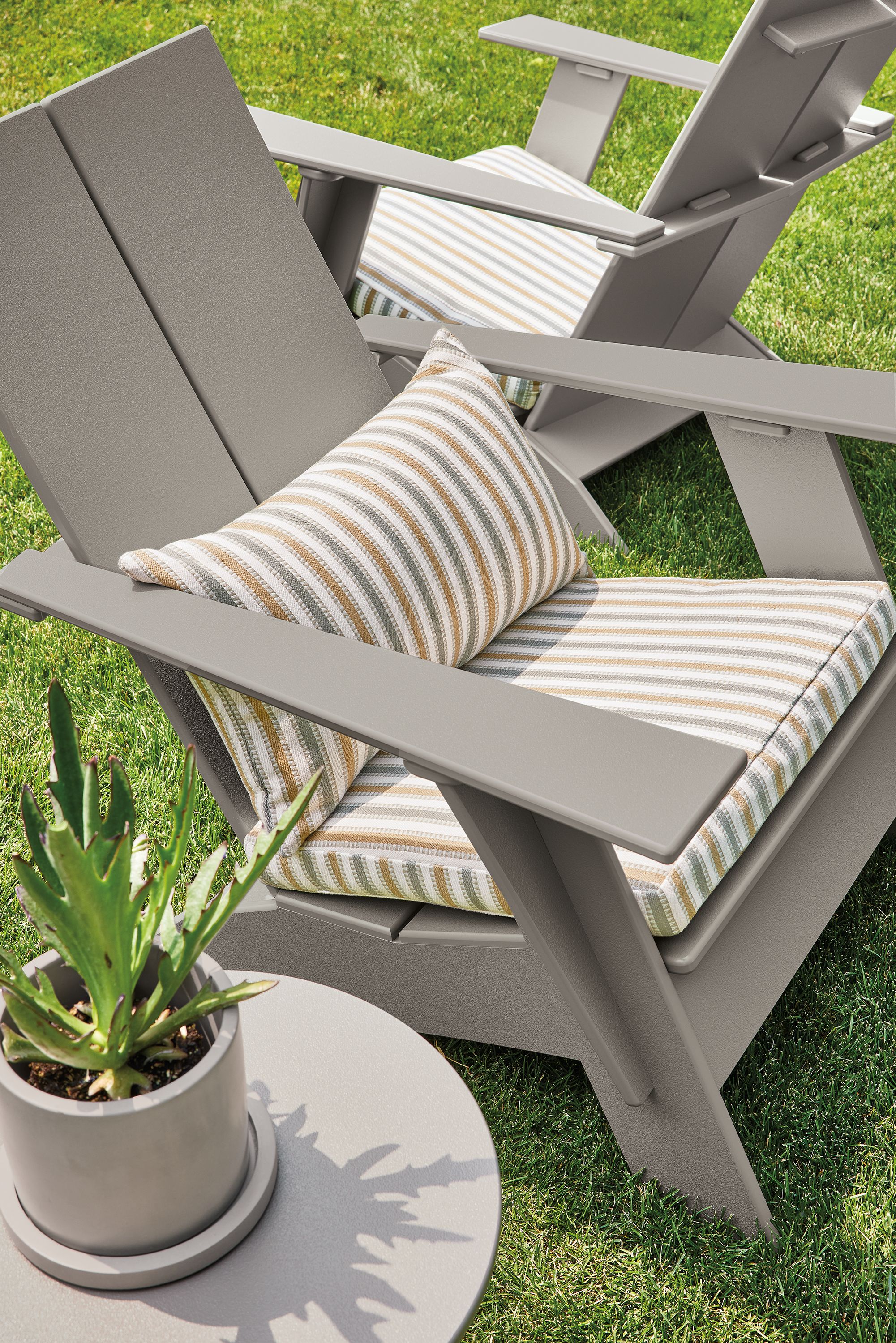 Outdoor space with emmet chair, nova side table, renga planter.