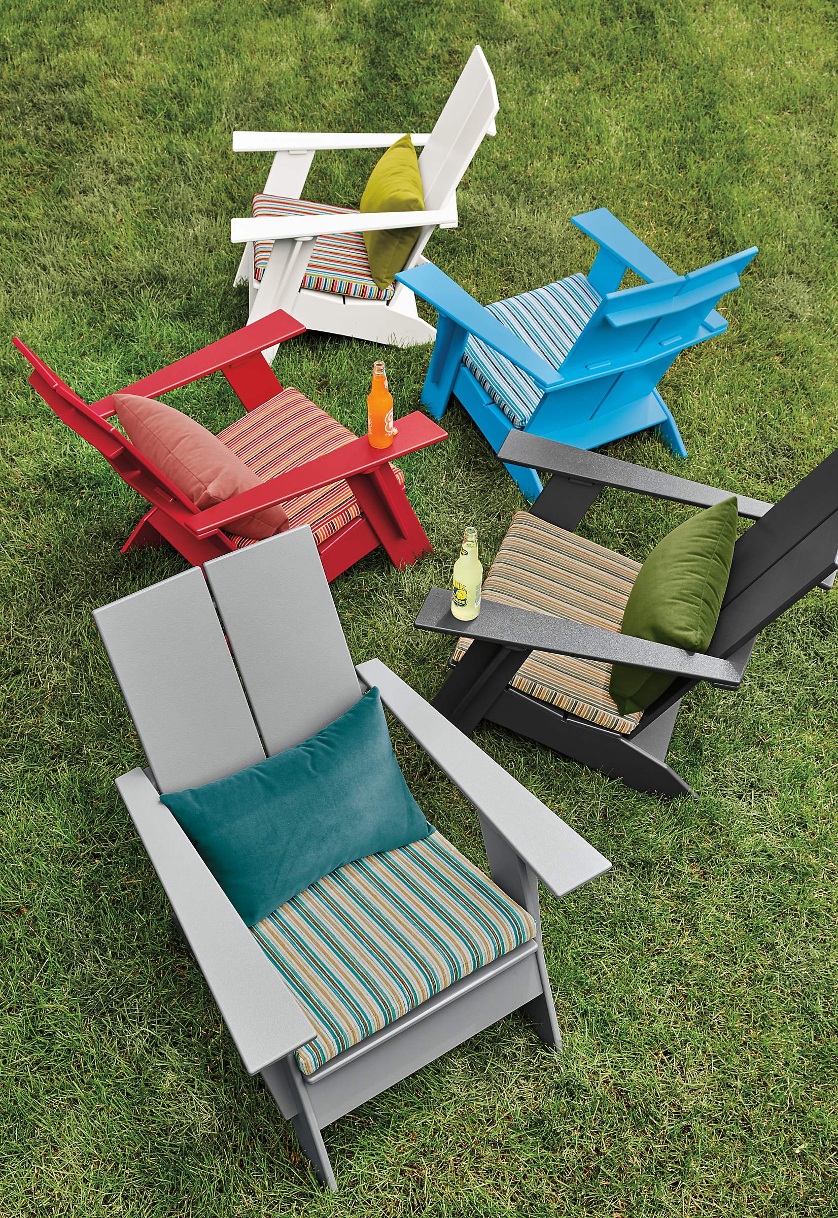 Detail of Emmett outdoor lounge chairs with Vinna fabric seat cushions.