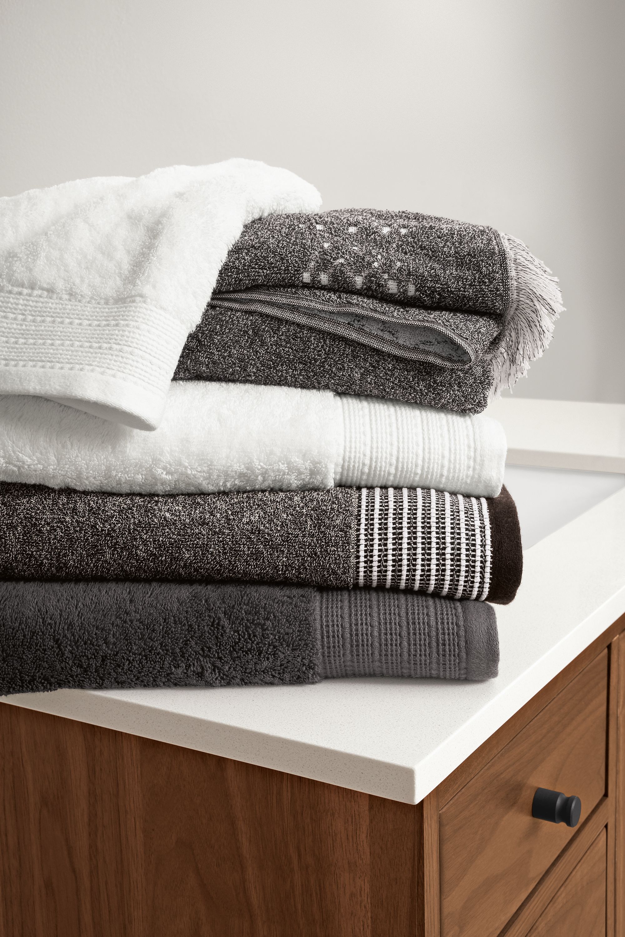 Field Towels in Charcoal