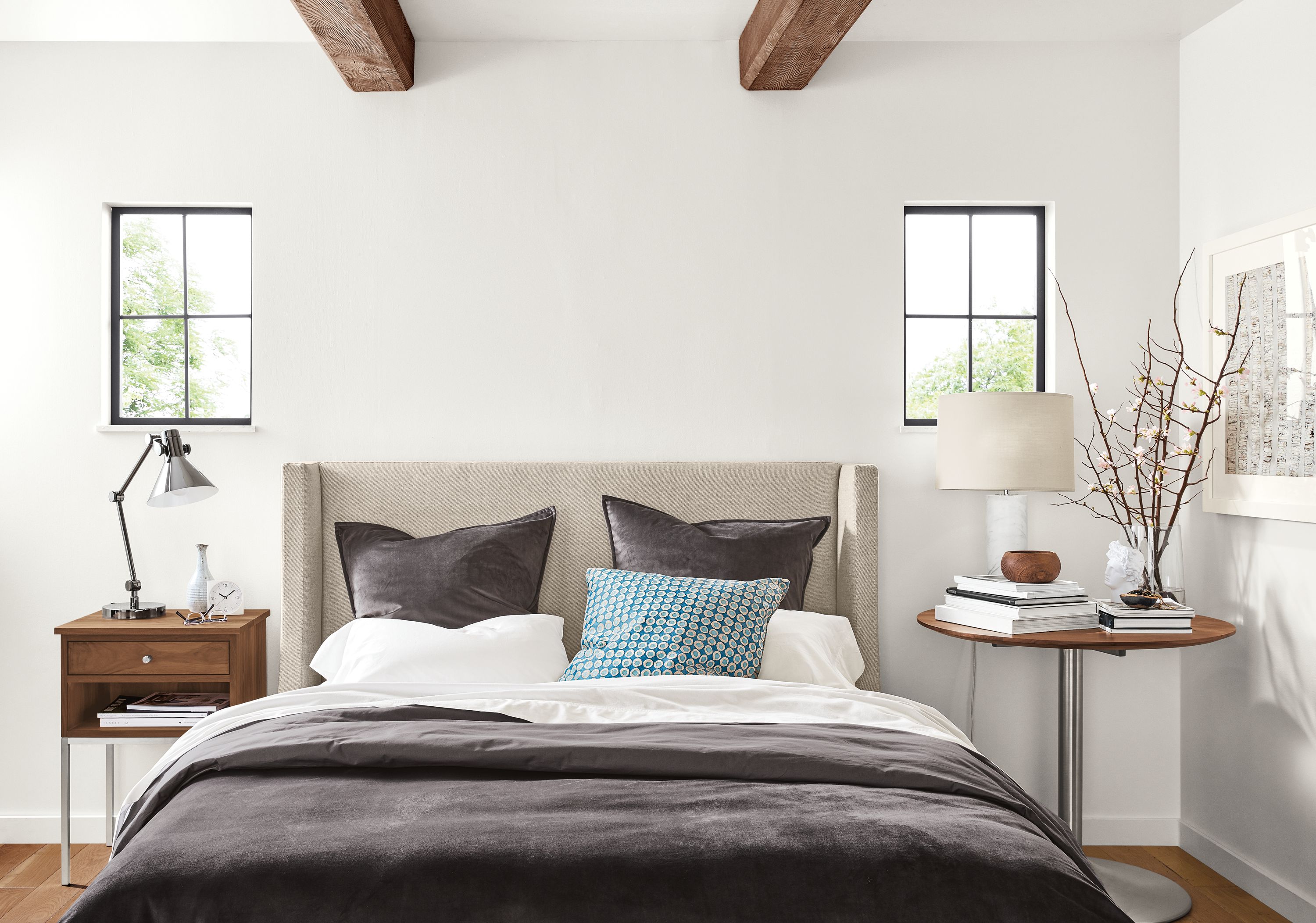 Detail of Fontaine duvet cover in charcoal.