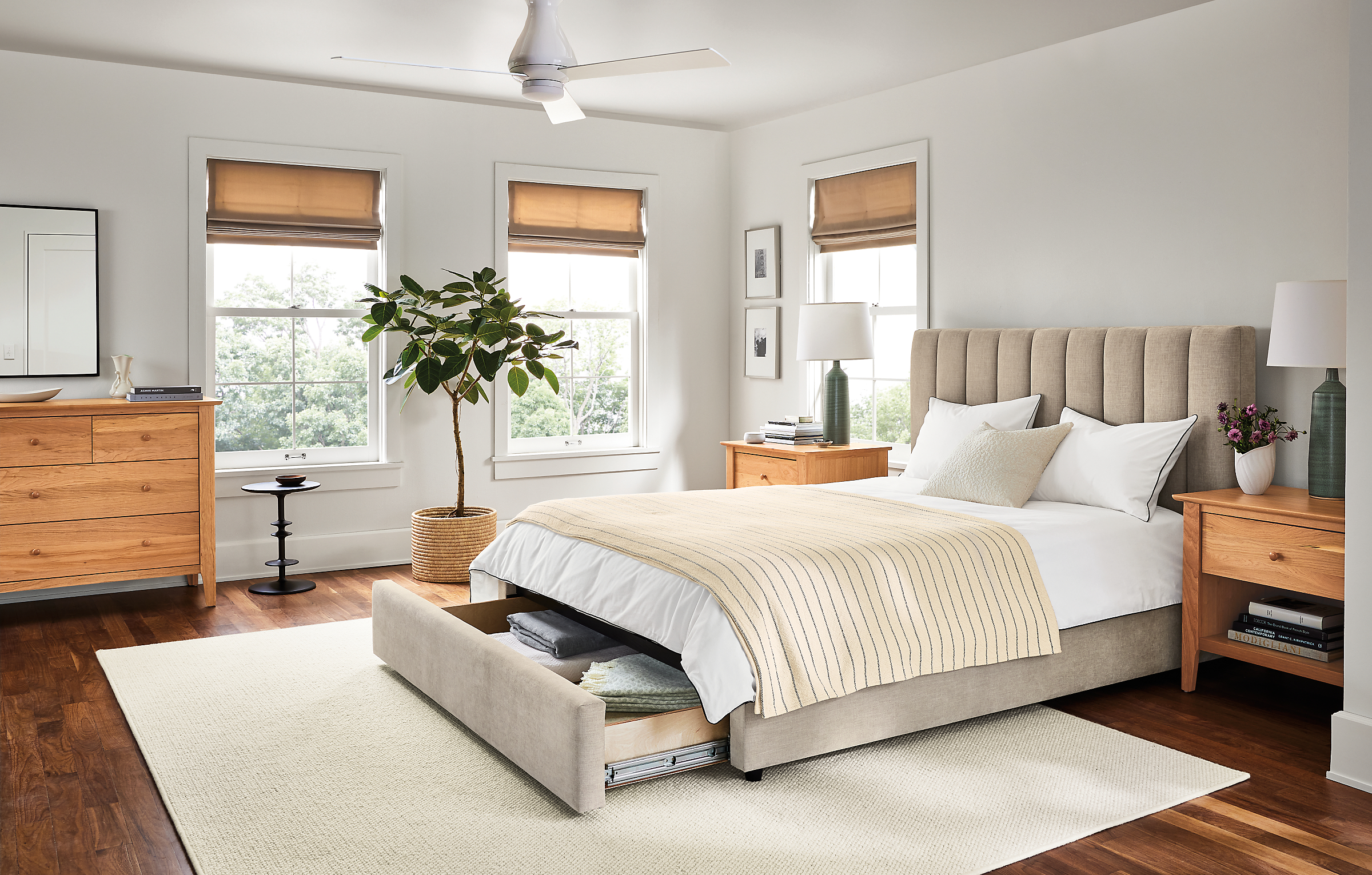 Bedroom with Hartley queen storage bed in mori oatmeal and flannery 8 by 10 rug in ivory.