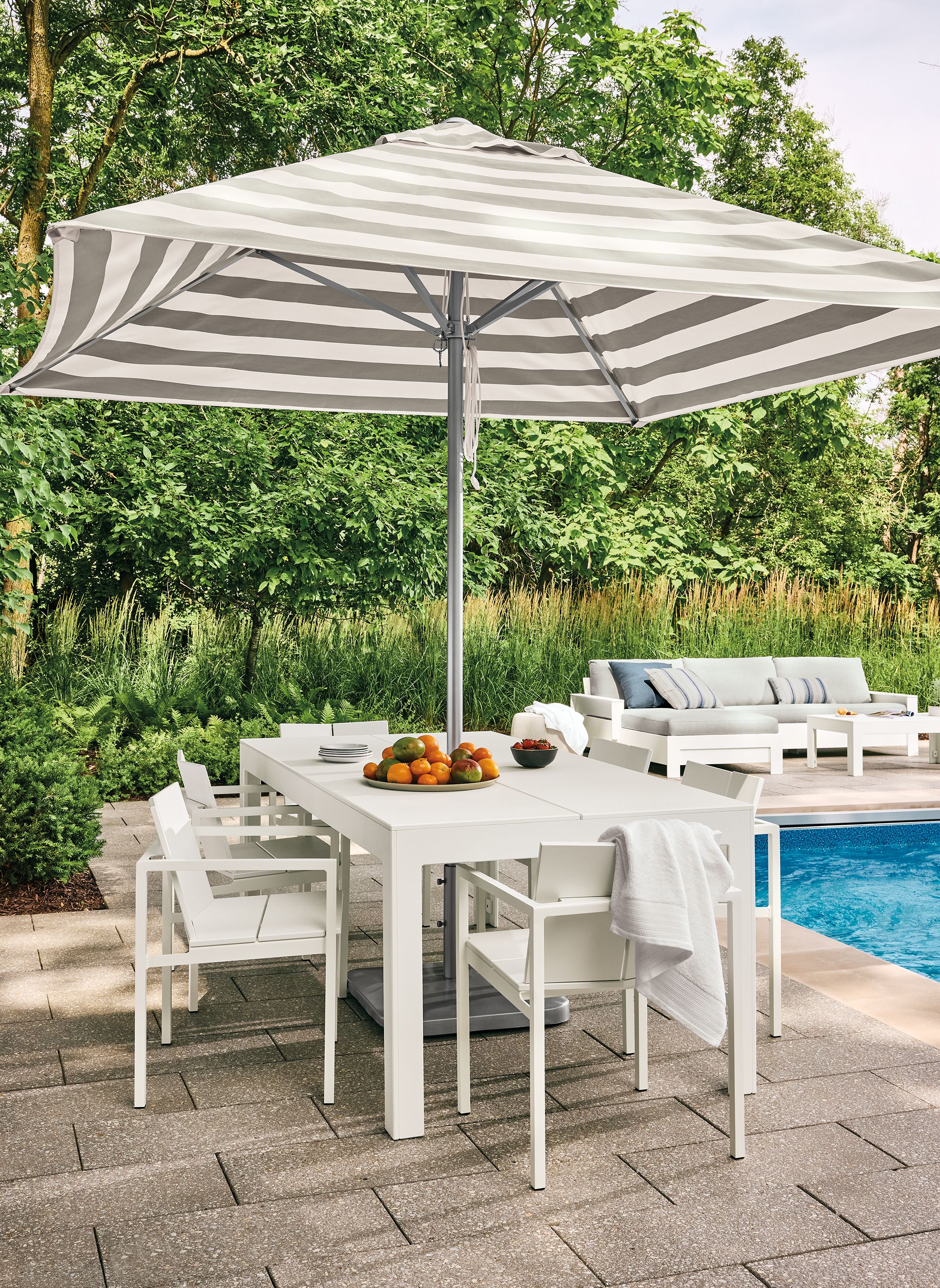 9' square umbrella with standard canopy in Jace Stripe putty with platinum base
