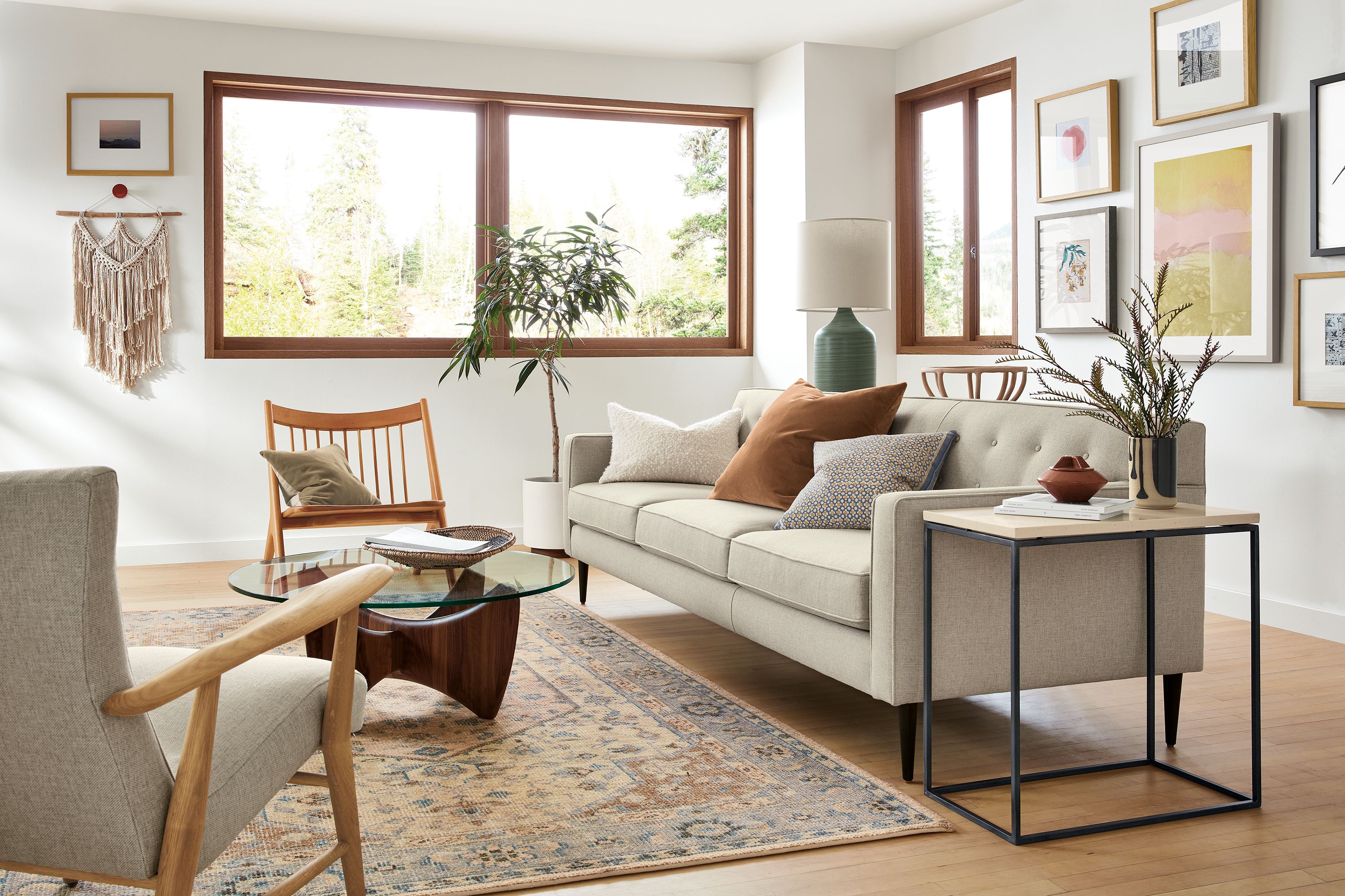 89" sofa in Sumner linen fabric