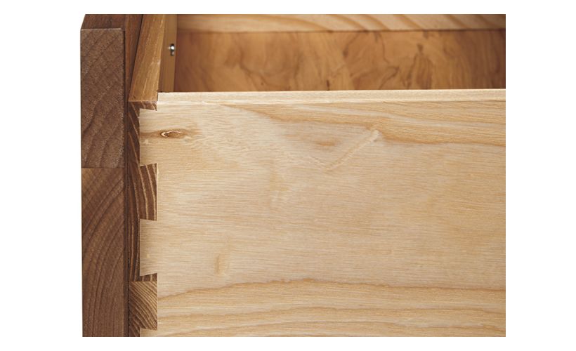 Detail of Hudson Custom Cabinet Drawer Construction.