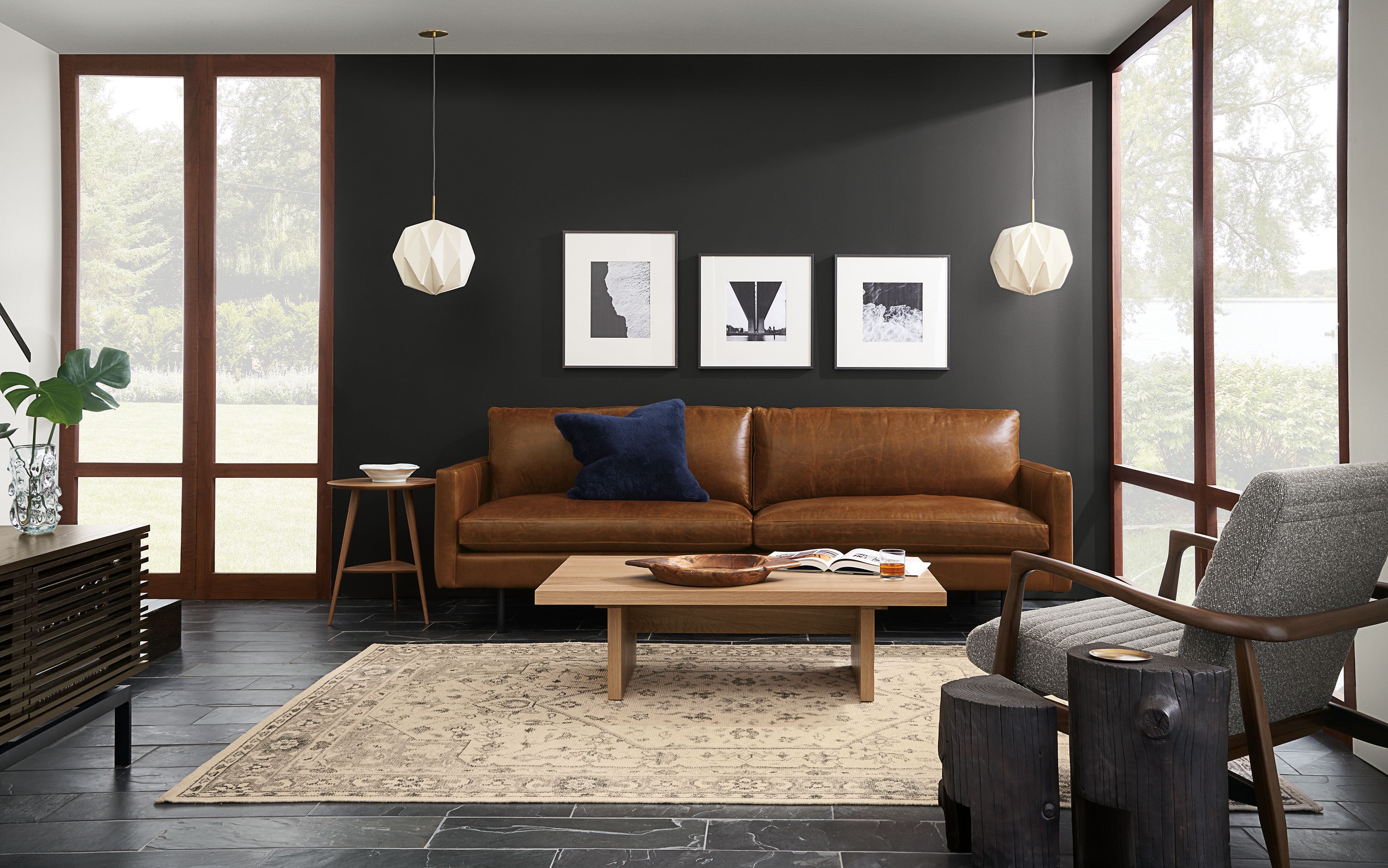 86" two-cushion sofa in Vento cognac leather