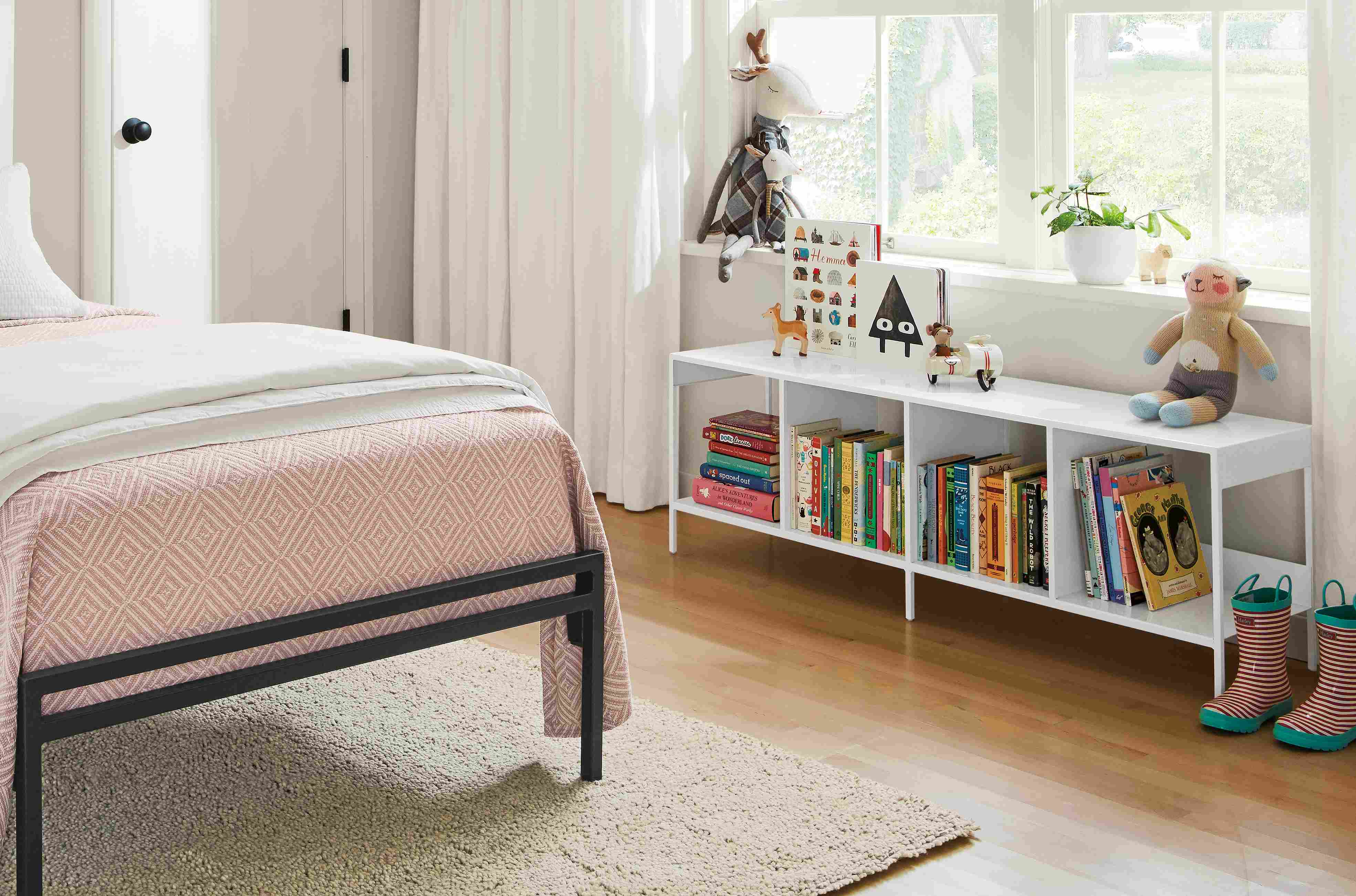 Child's room with Jennings twin bed in natural steel, slim cubby bench and Arden rug in Ivory/Grey.