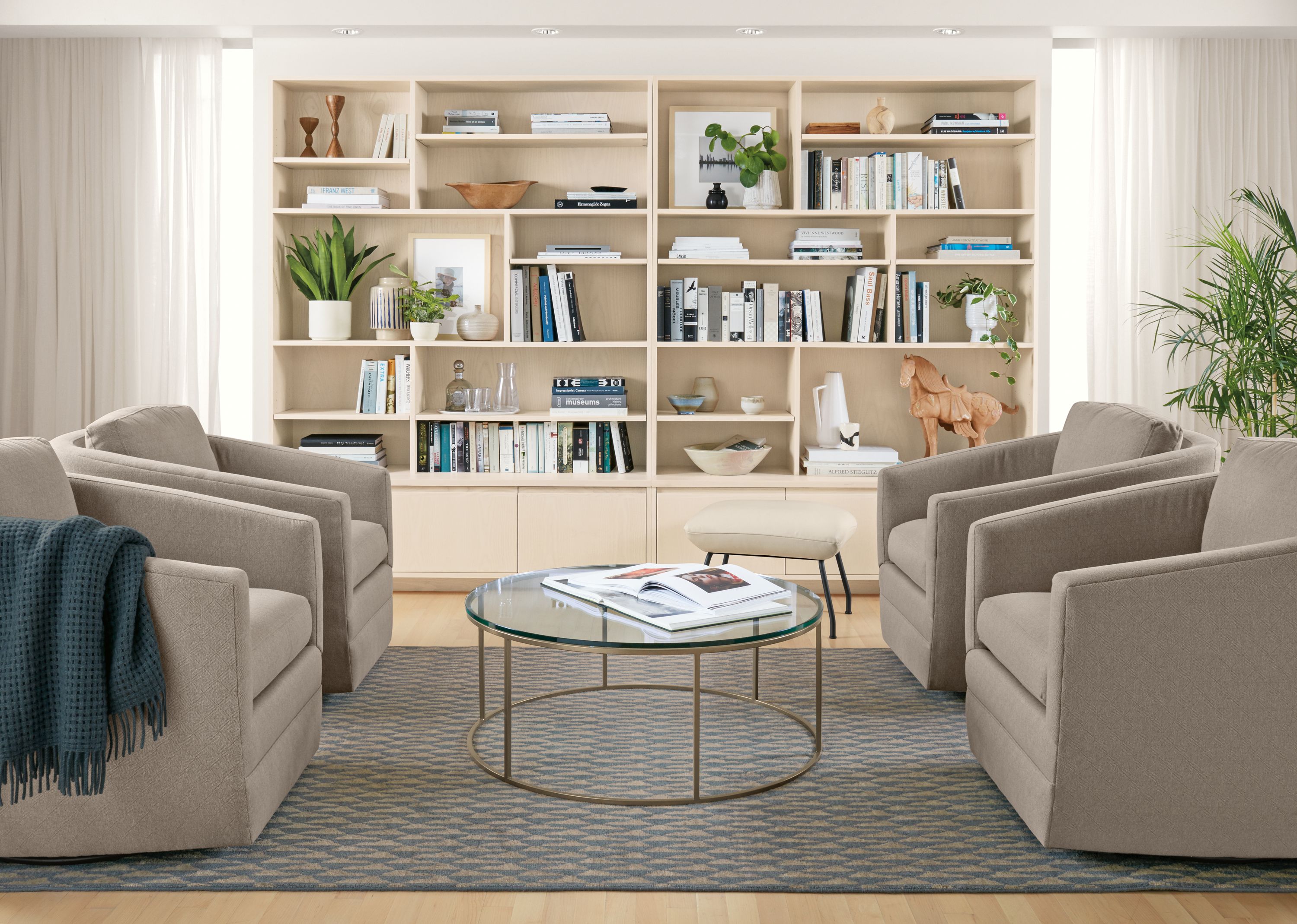 Featured image of post Room And Board Elton Bookcase