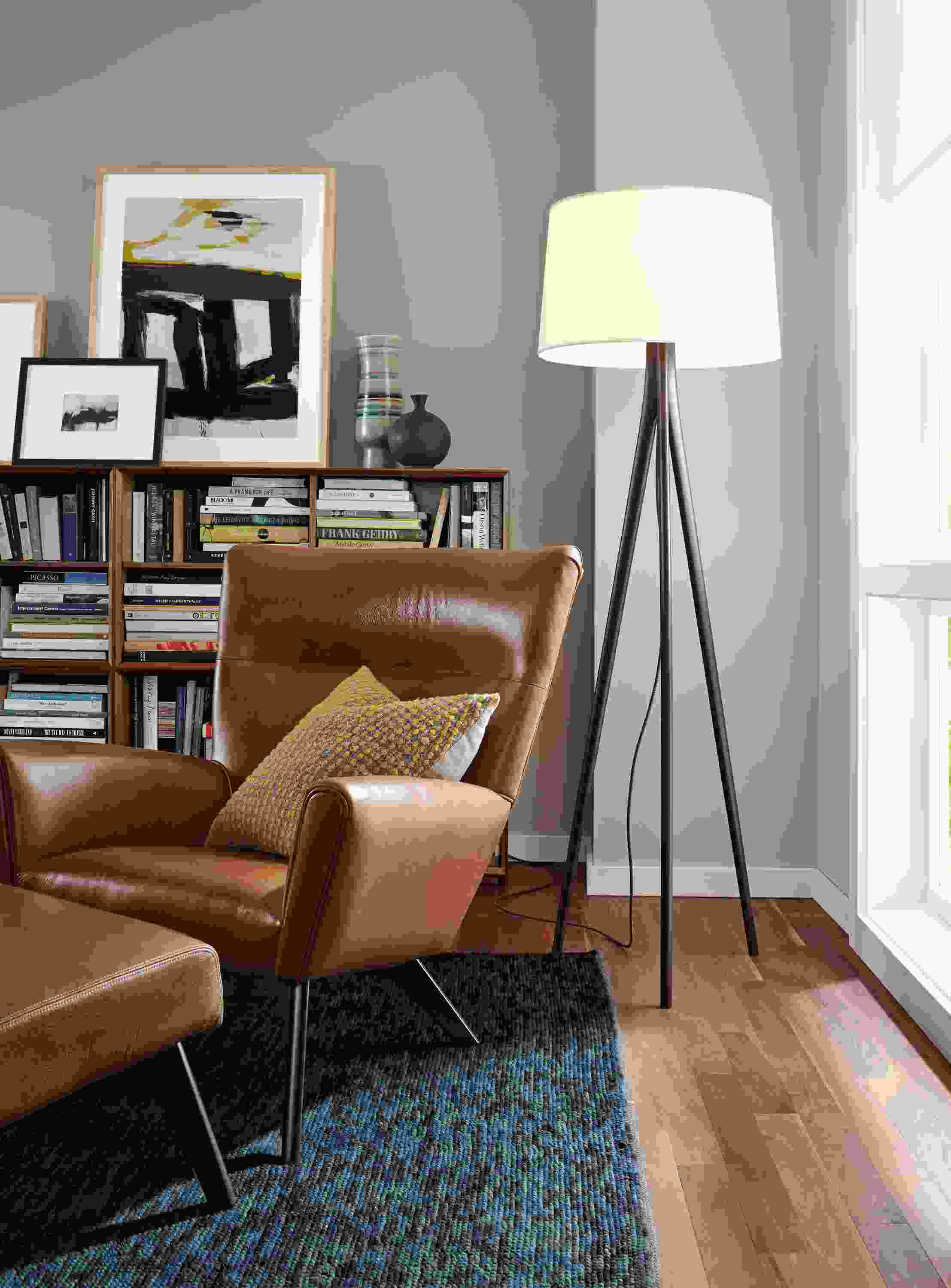 Detail of Lane floor lamp.